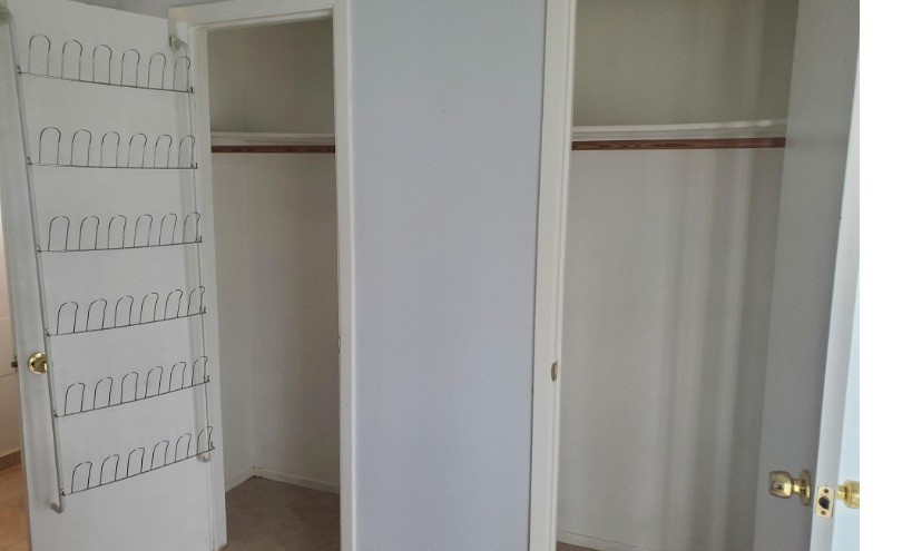 5226 Moonshadows Drive Property Photo 11