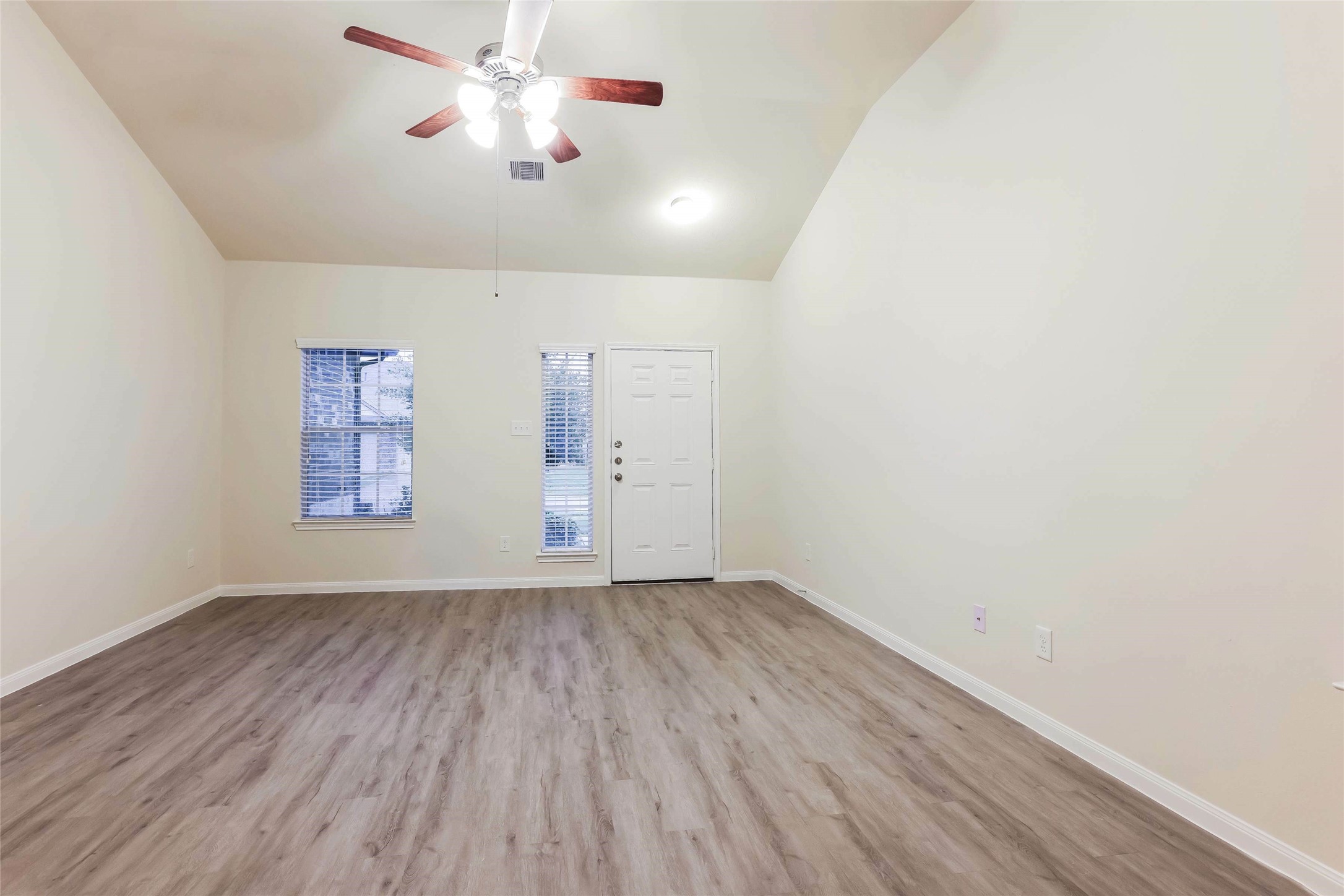 12258 Gemma Property Photo 7