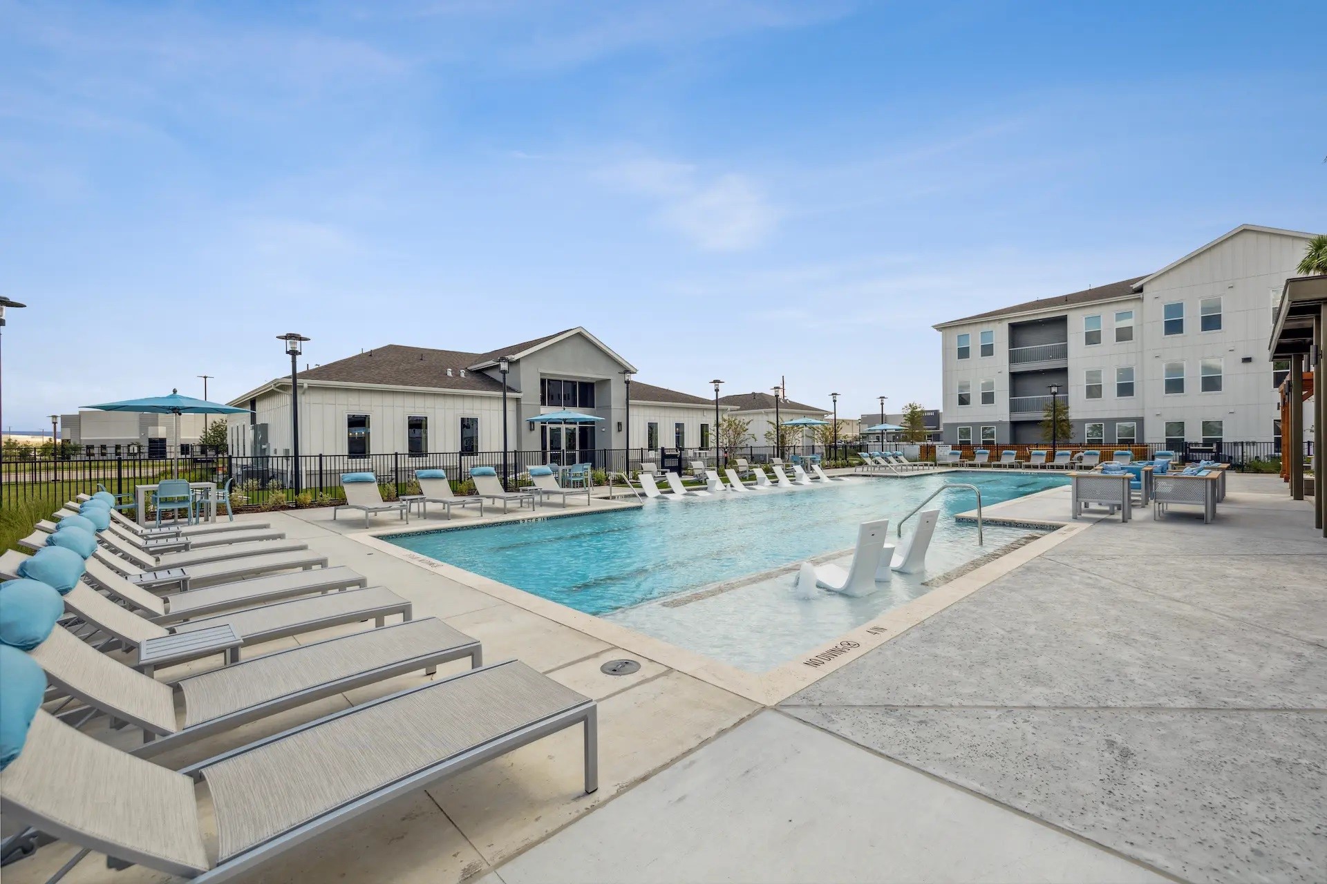 2020 Grandway Drive 3112 Property Photo 2