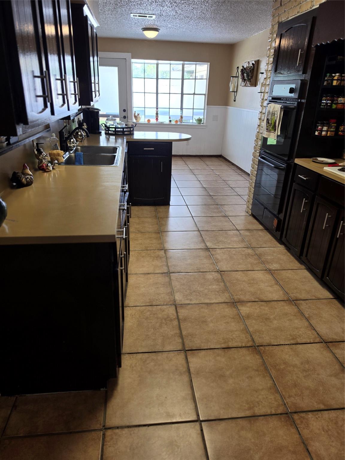 315 Stonehenge Lane Property Photo 26