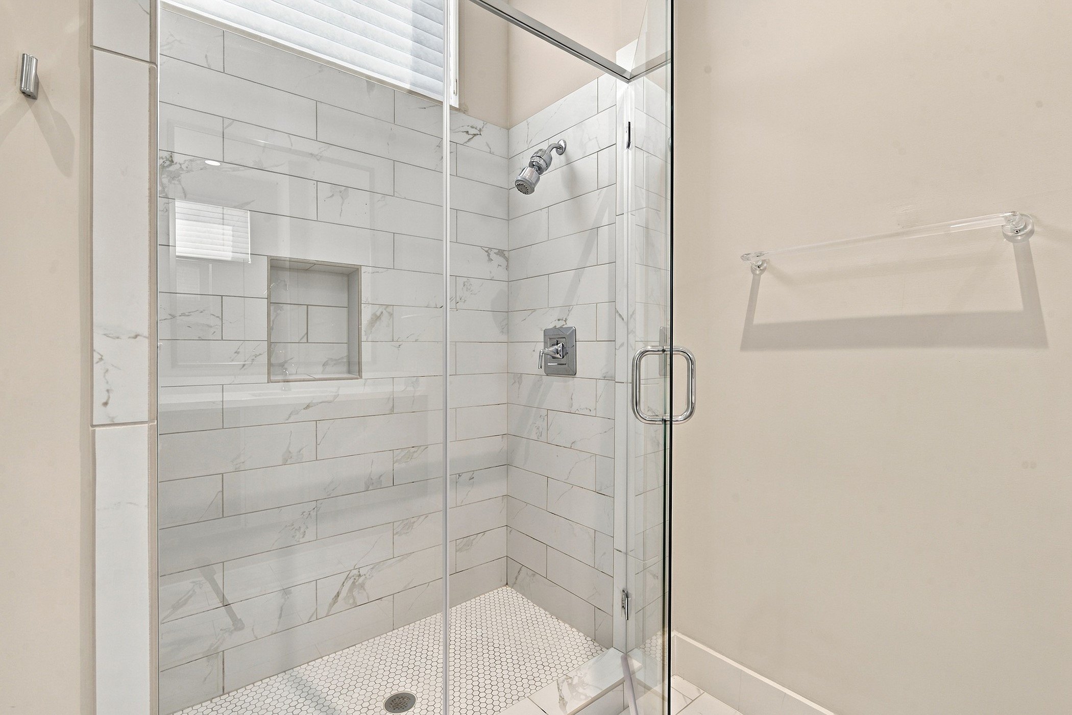 1004 California Street 203 Property Photo 21