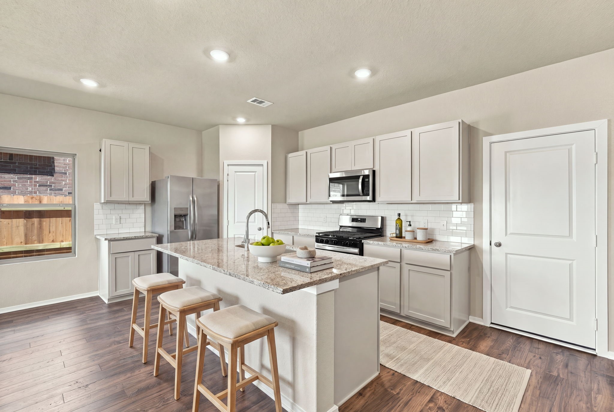 19043 Cetara Villa Drive Property Photo 2