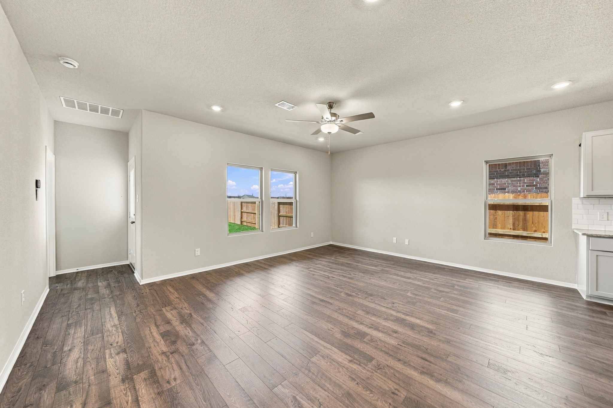 19043 Cetara Villa Drive Property Photo 12