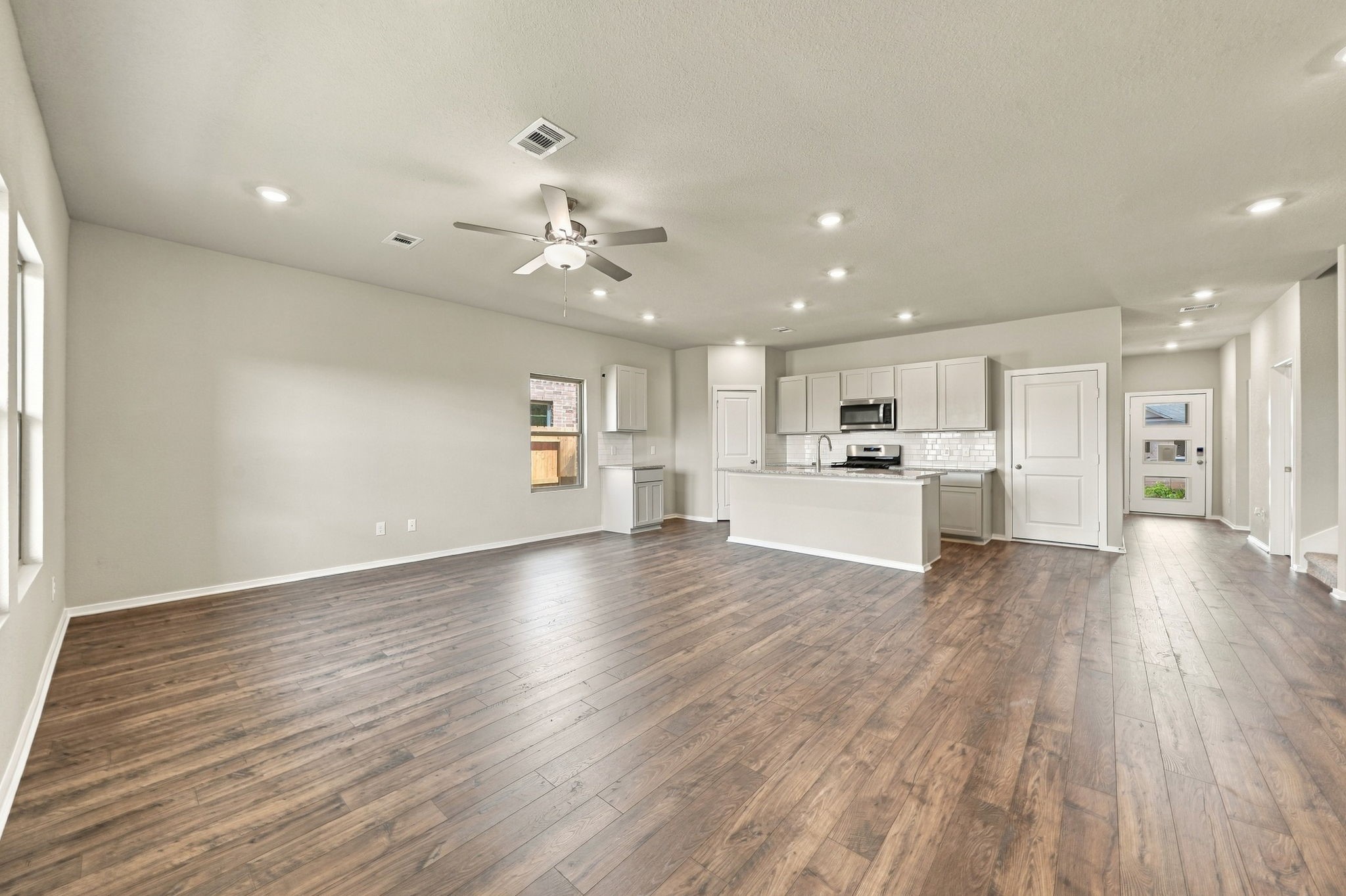 19043 Cetara Villa Drive Property Photo 13