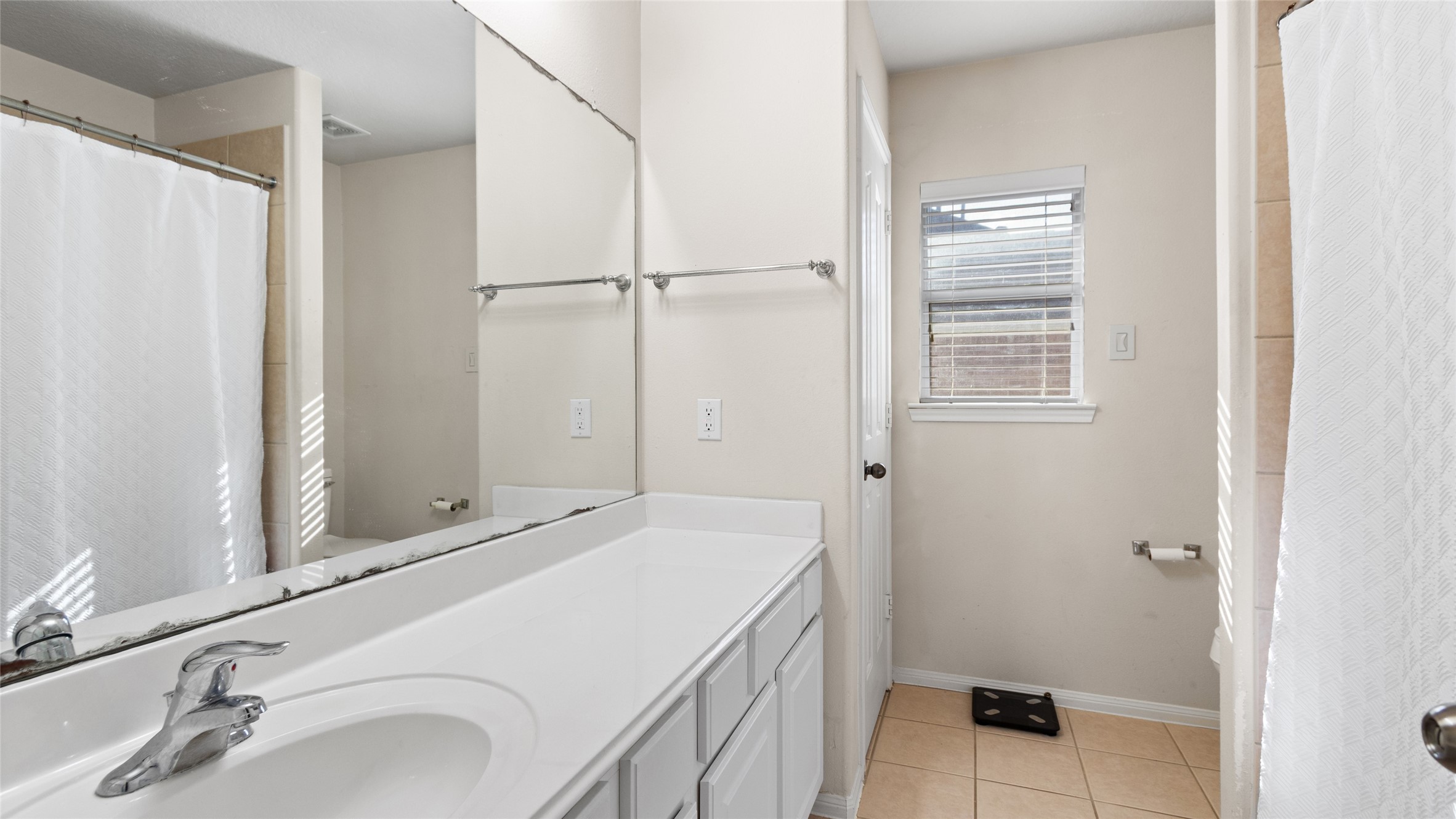 6126 Carlisle Lane Property Photo 32