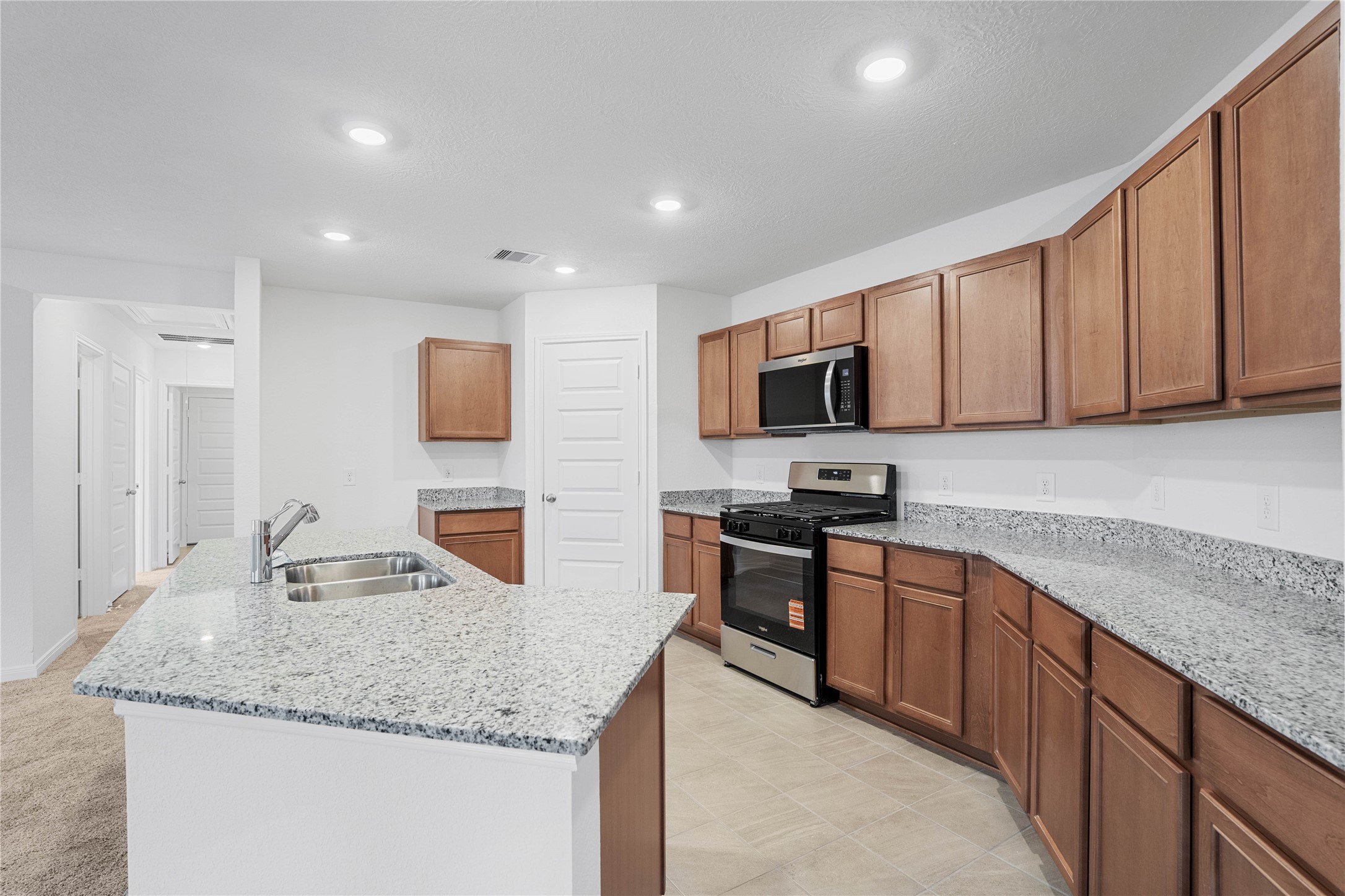 19902 Thurlow Lane Property Photo 12