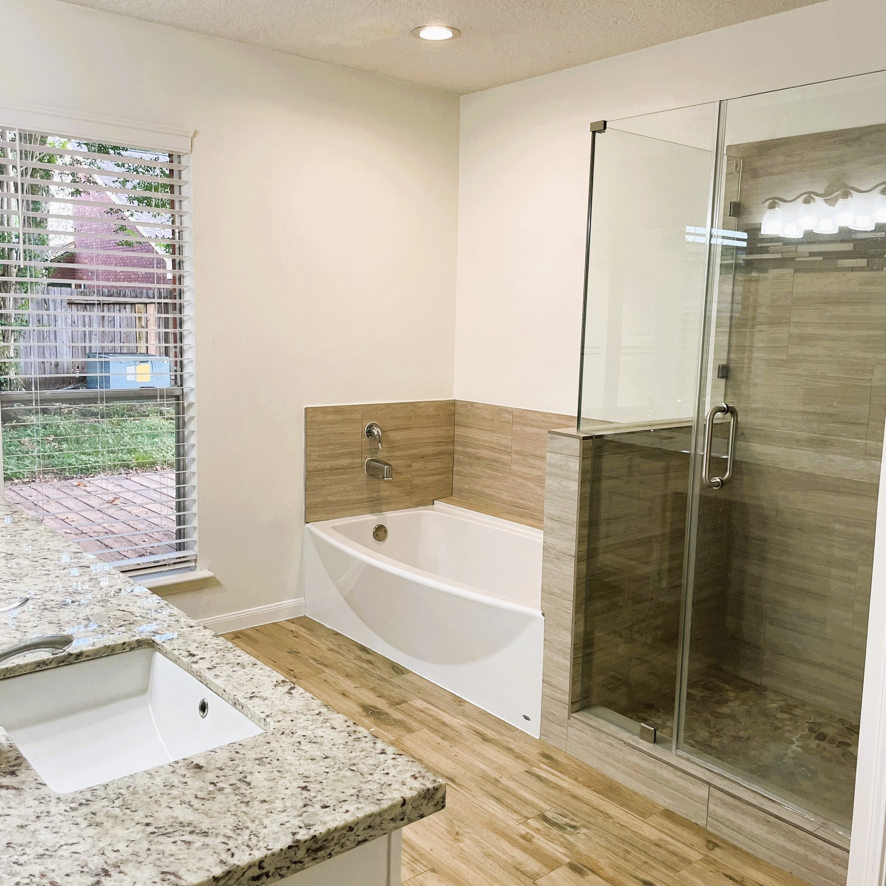 18143 Holly Forest Drive Property Photo 6