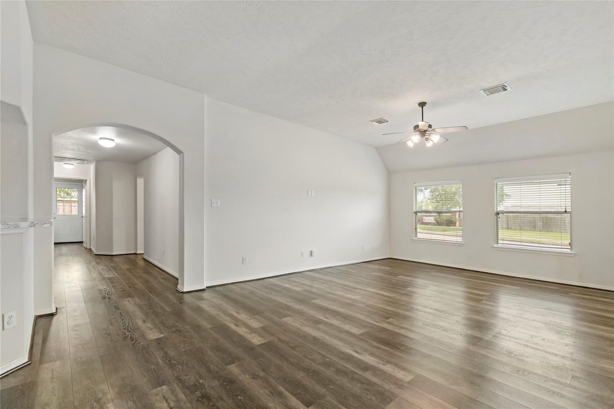 3419 Cypress Village Drive, Pearland Tx 77584 Property Photo 4