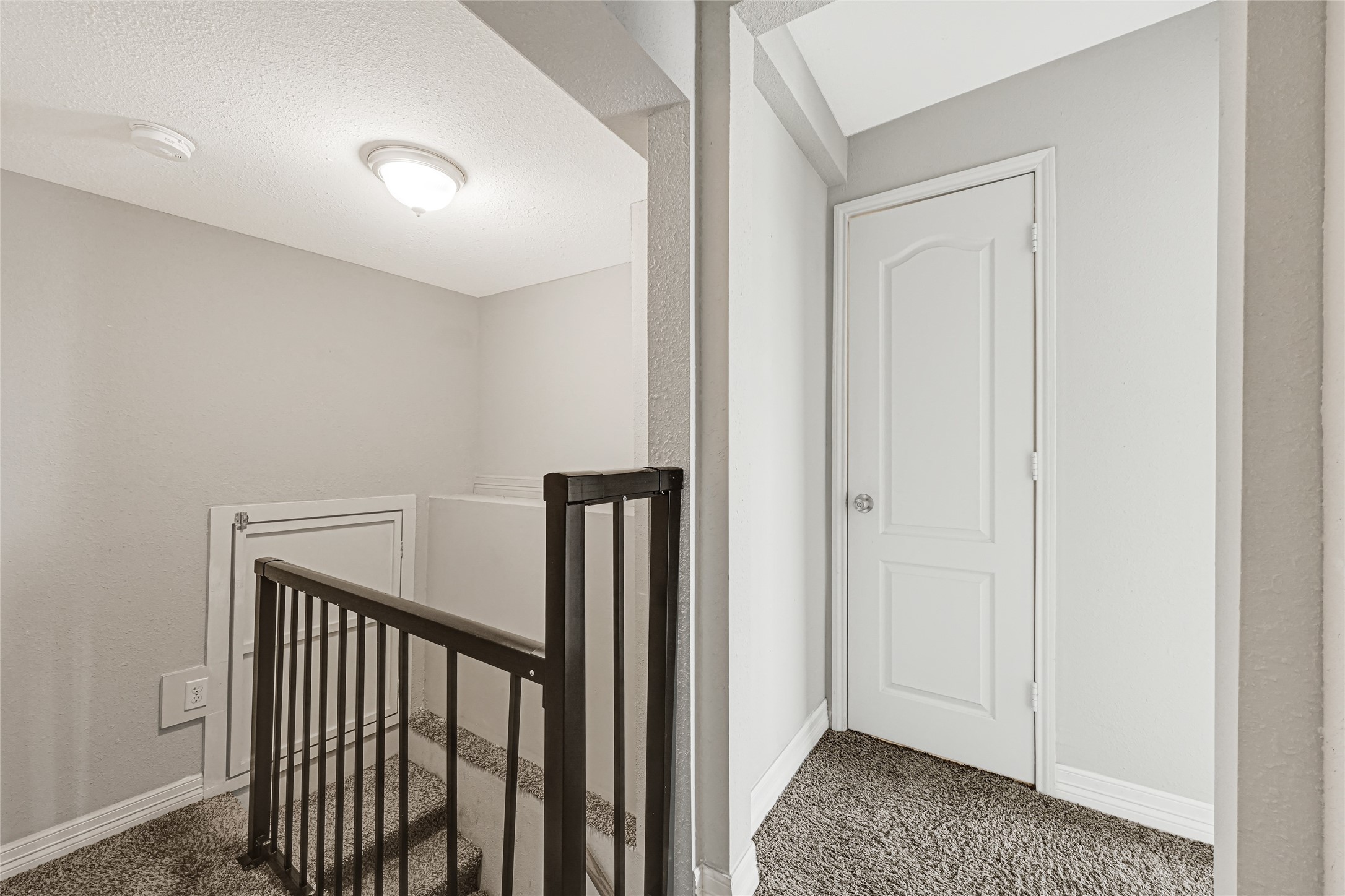 306 E 38th Street Property Photo 19