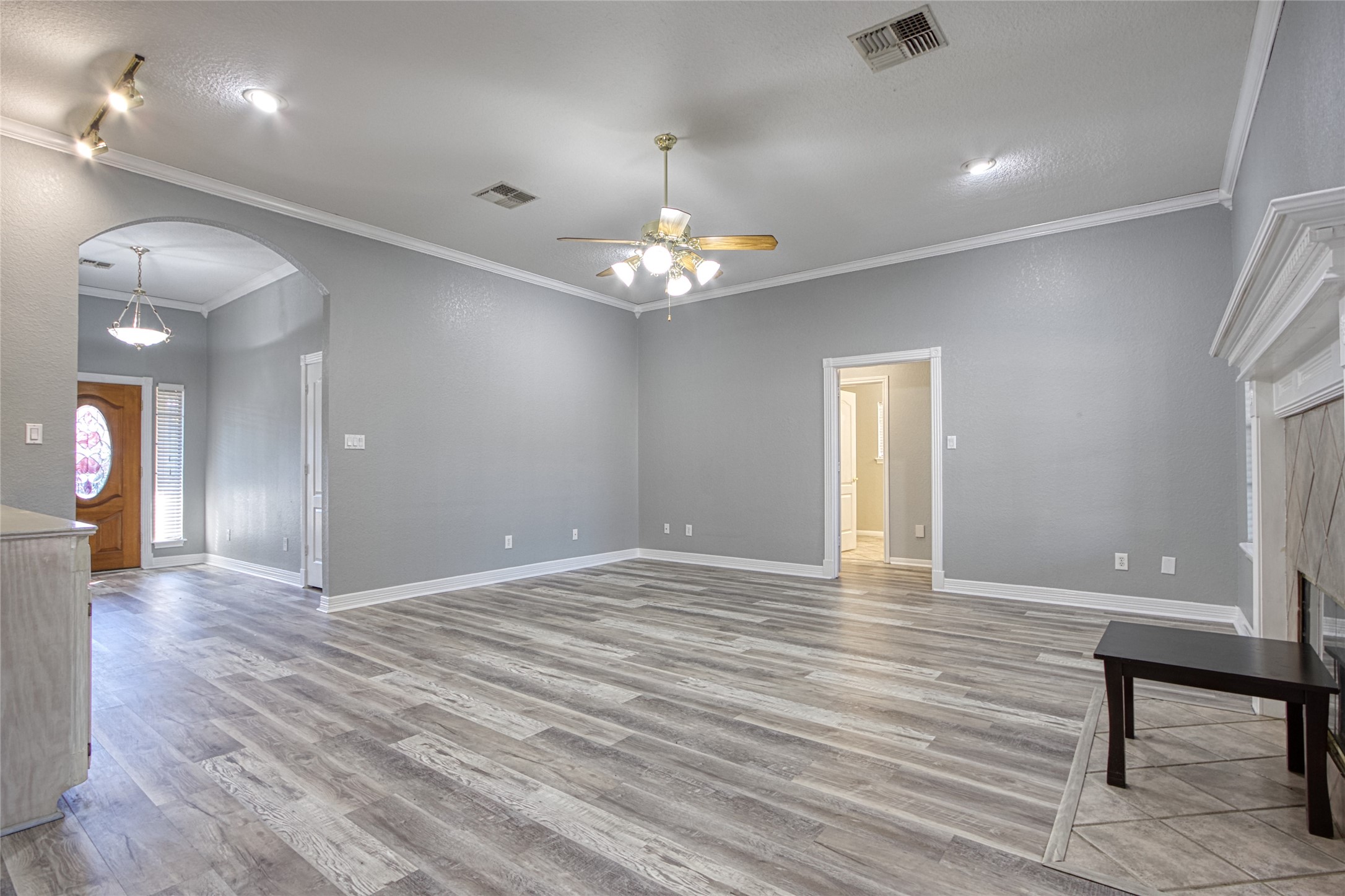 9 N Cay Court Property Photo 8