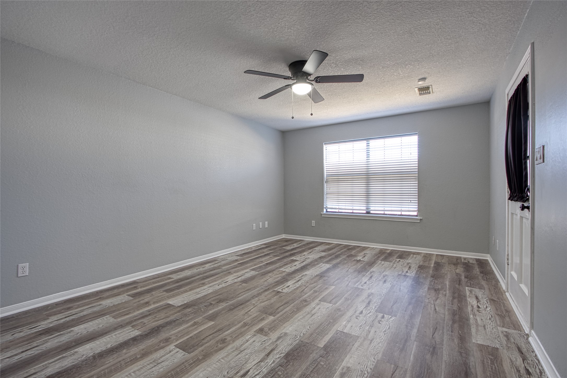 9 N Cay Court Property Photo 19