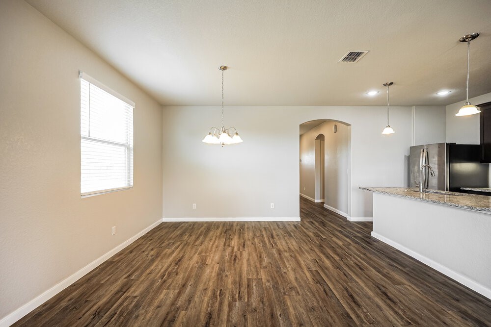 15815 Spruce River Court Property Photo 7