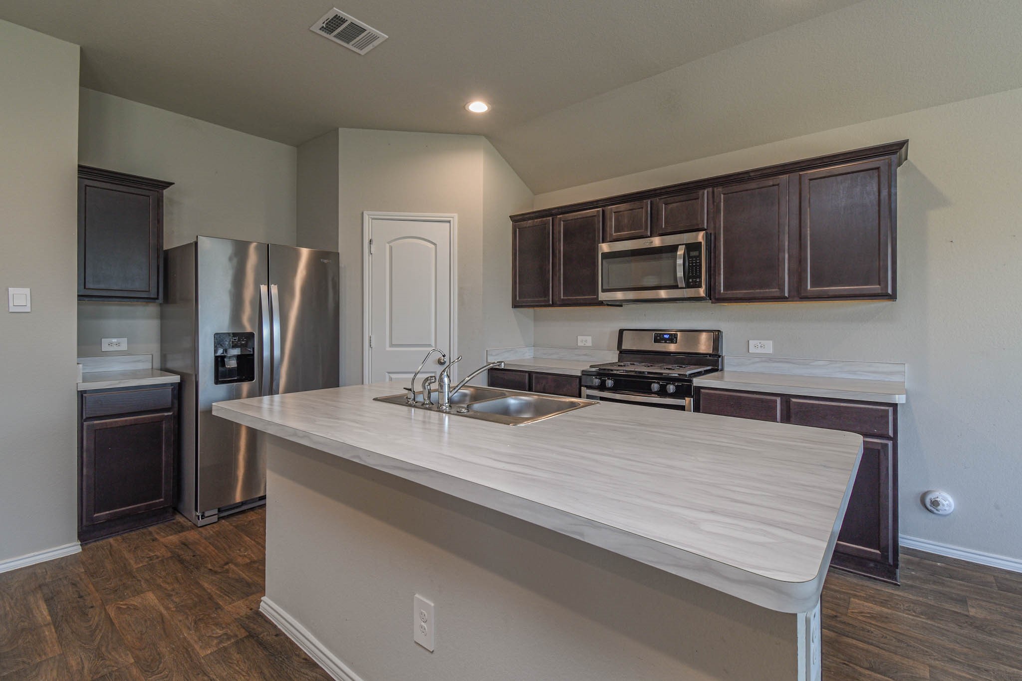 21540 Rustic Elm Drive Property Photo 3