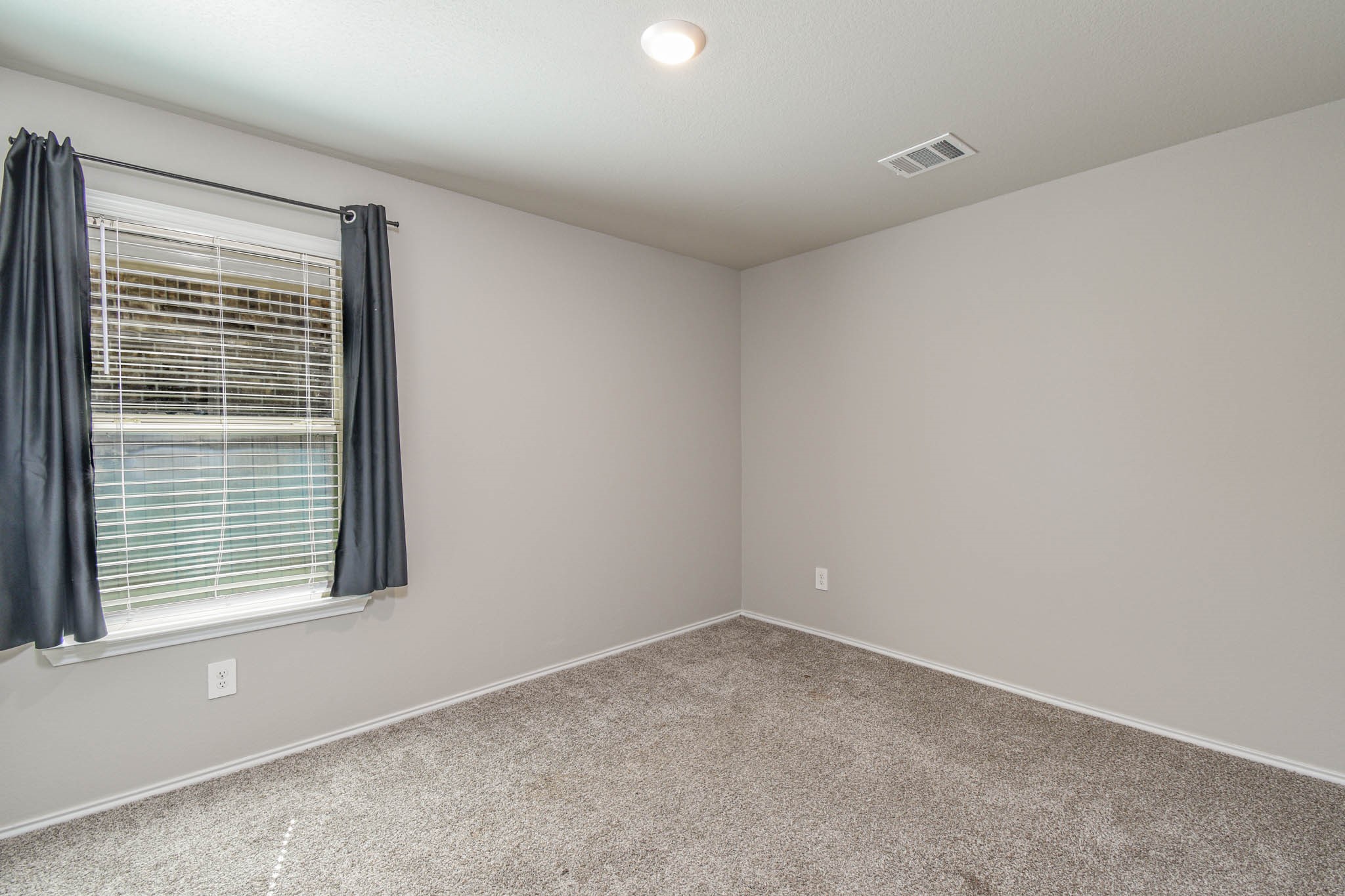 21540 Rustic Elm Drive Property Photo 19