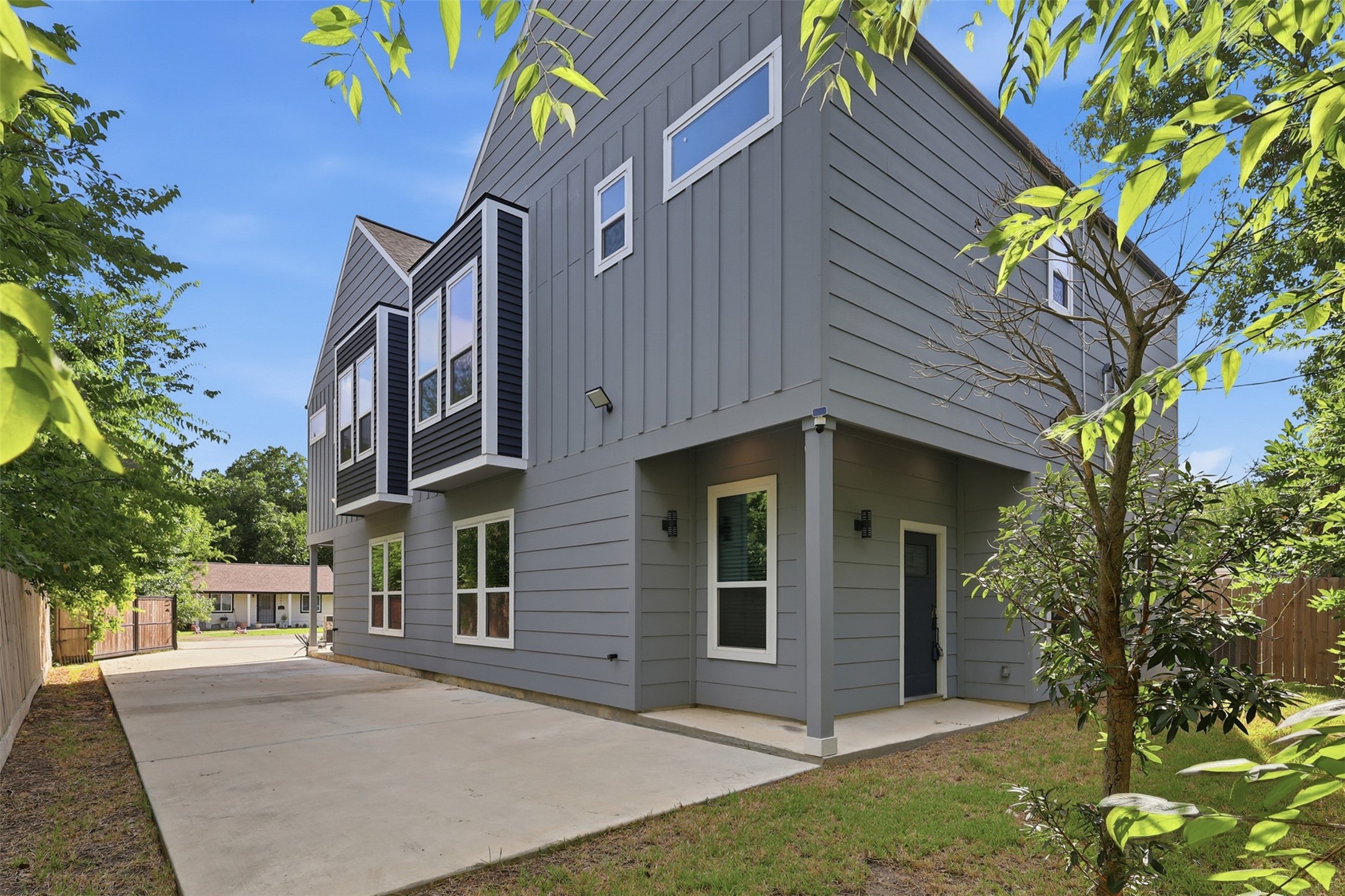 3402 Nathaniel Brown Street A/b Property Photo