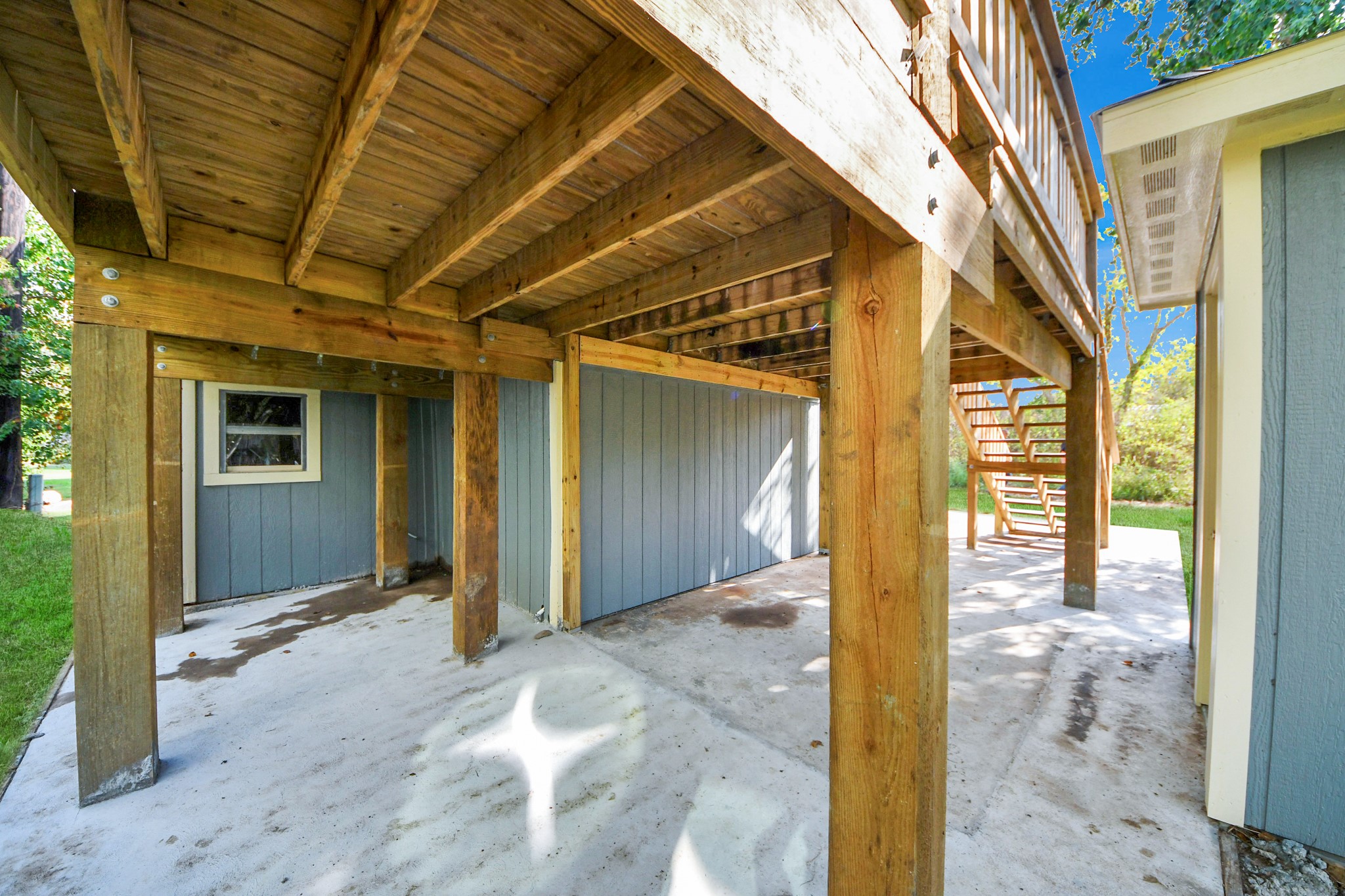 5281 County Road 469 Property Photo 3