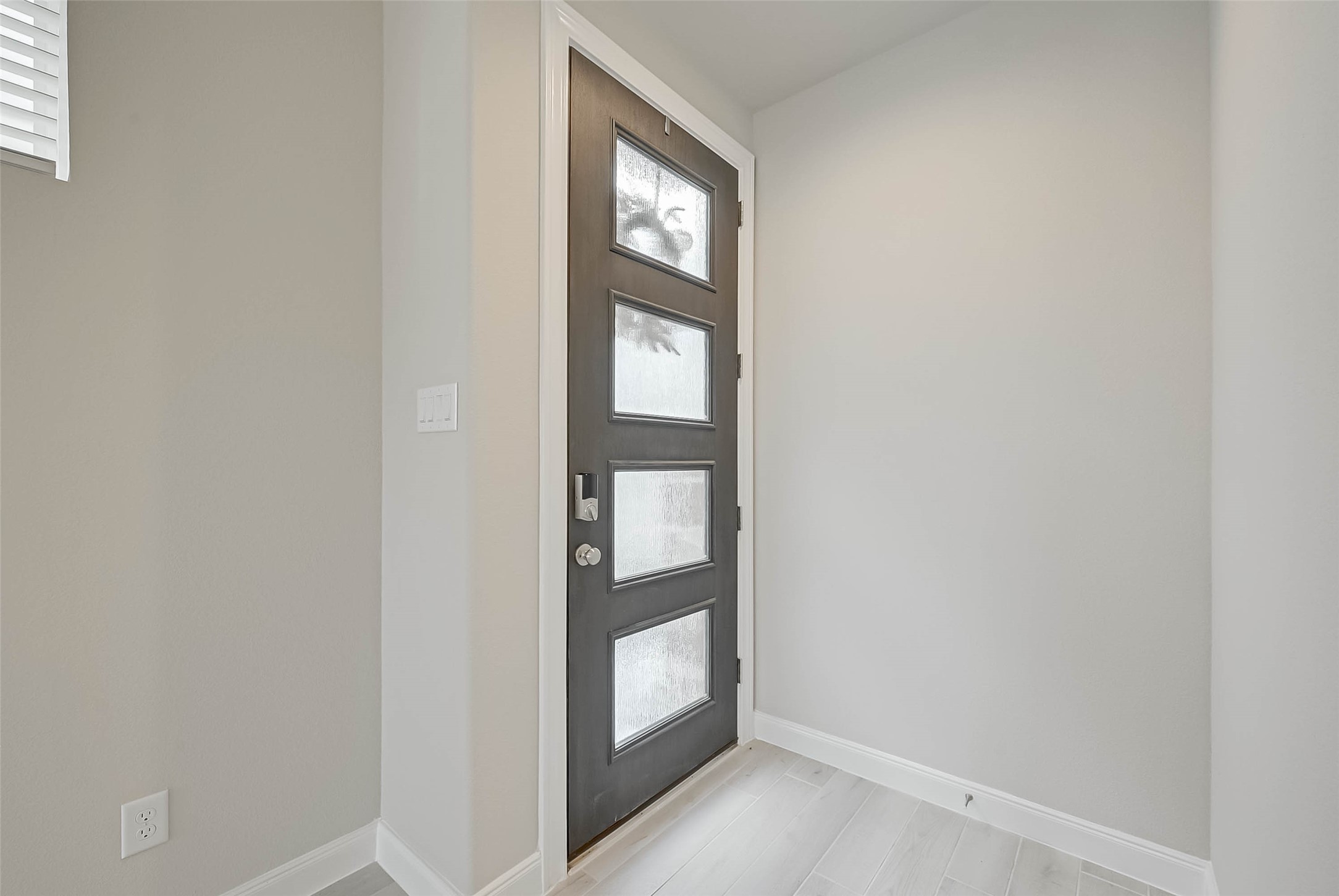 3121 Cloud Forest Lane Property Photo 4