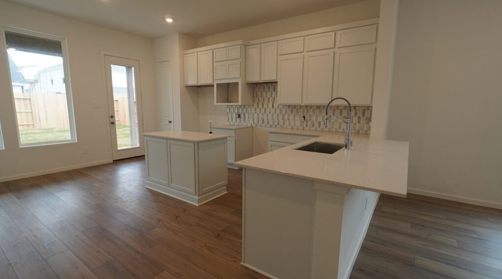 32130 Sweet Pea Meadows Drive Property Photo 1