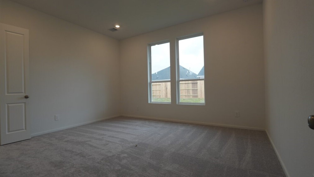 32130 Sweet Pea Meadows Drive Property Photo 6