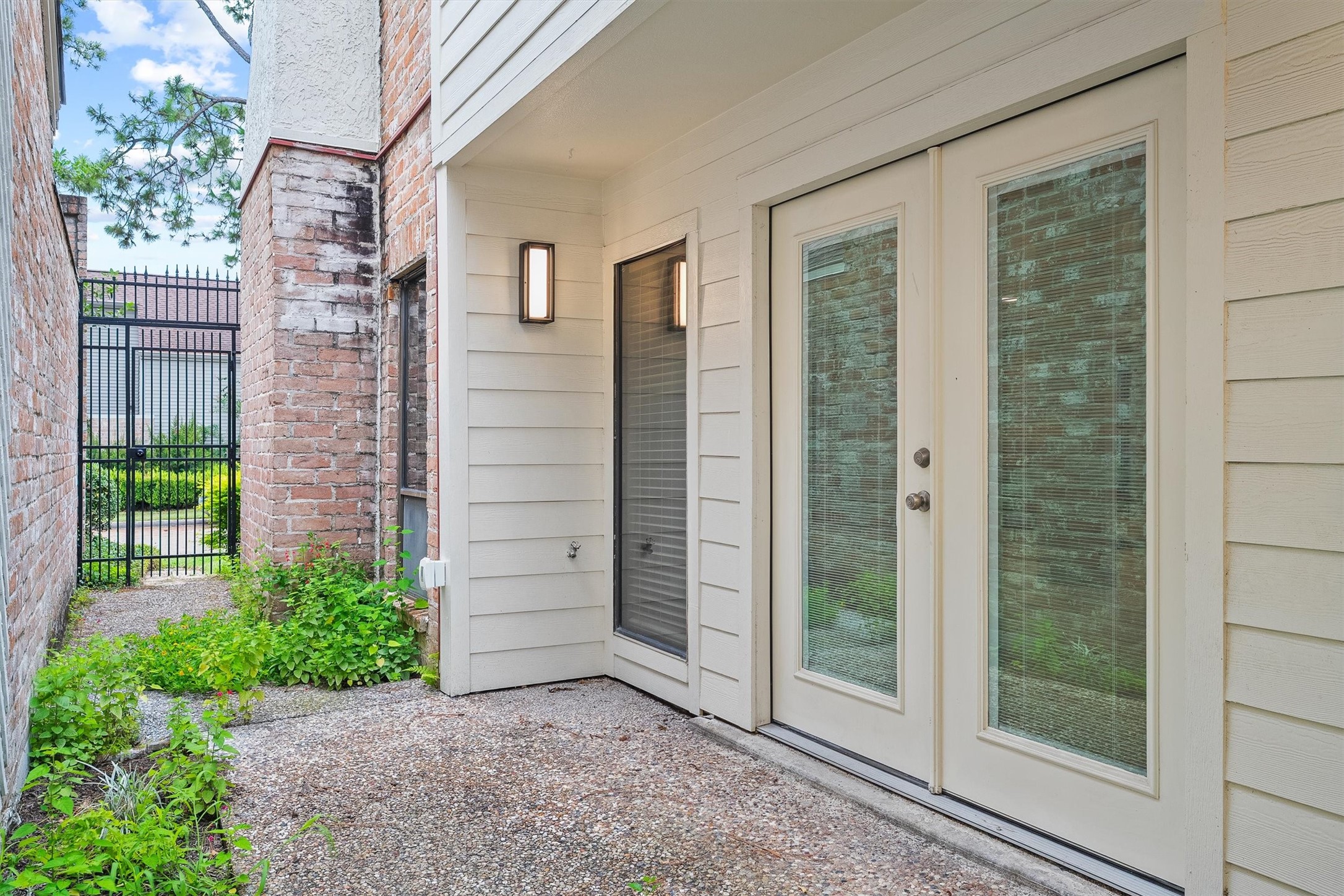 1032 Townplace Street Property Photo 30