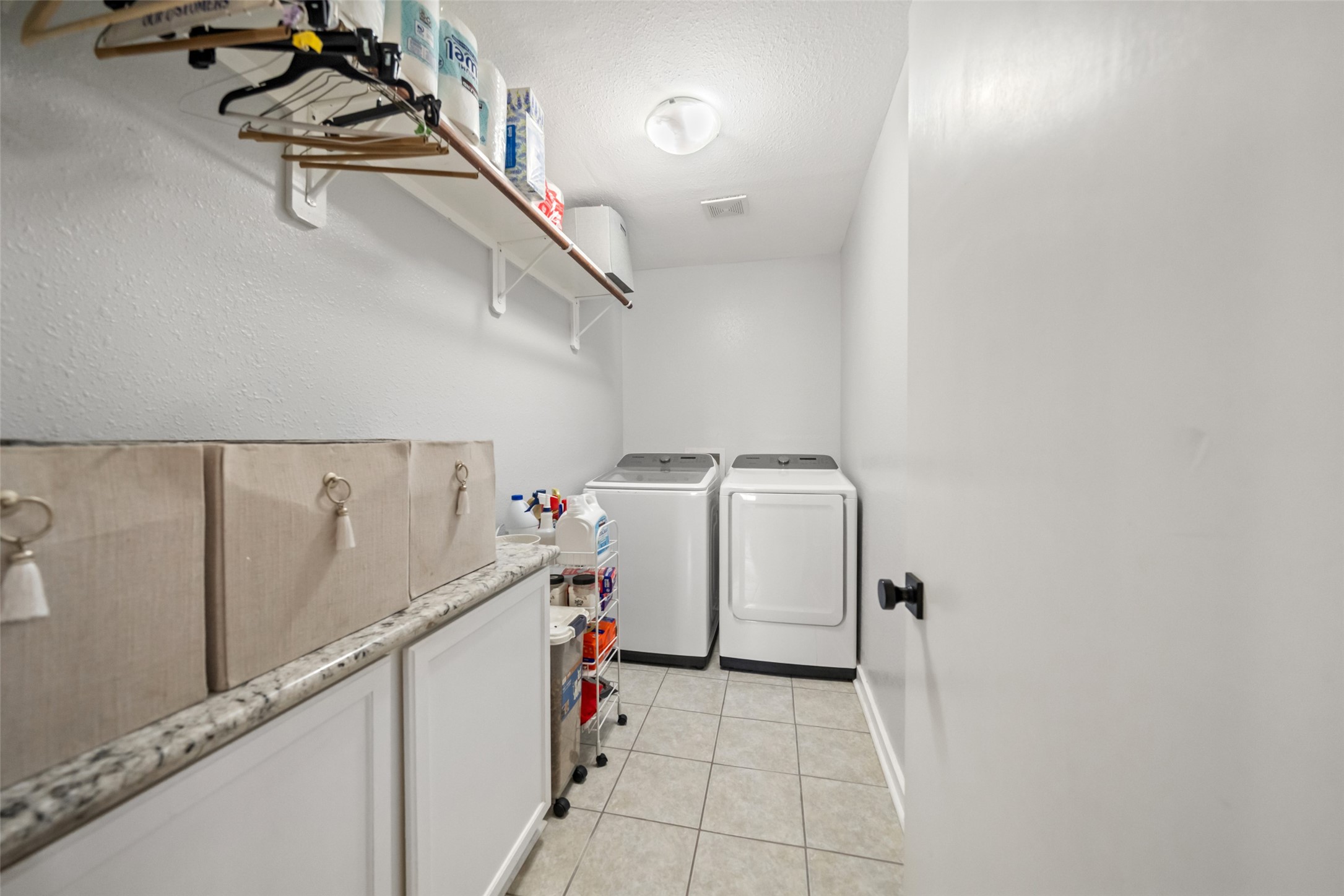 234 E Obryant Street Property Photo 29