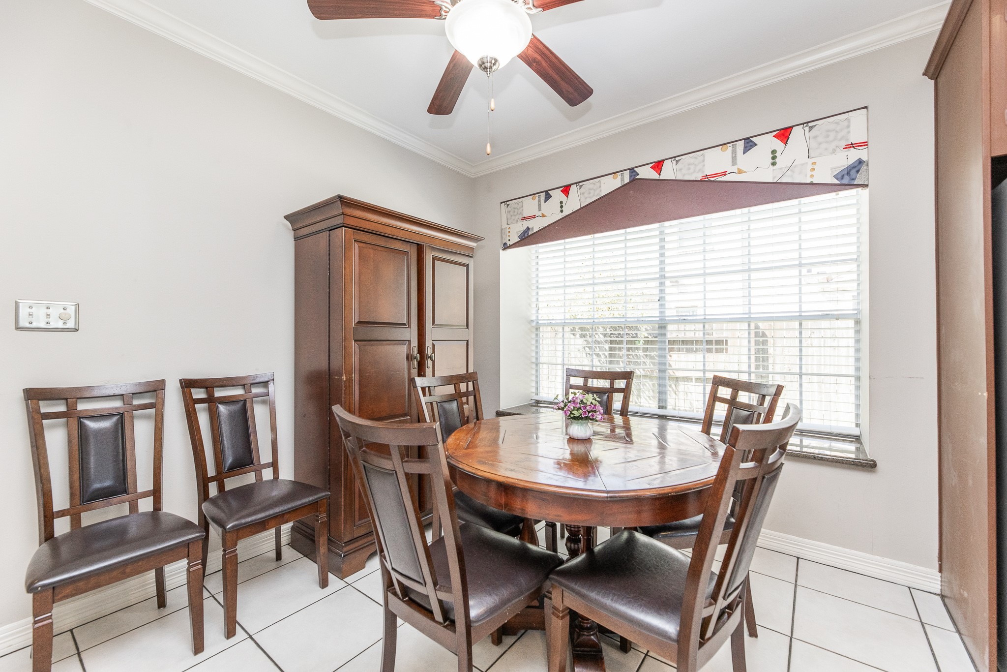 1907 Waterside Drive Property Photo 17