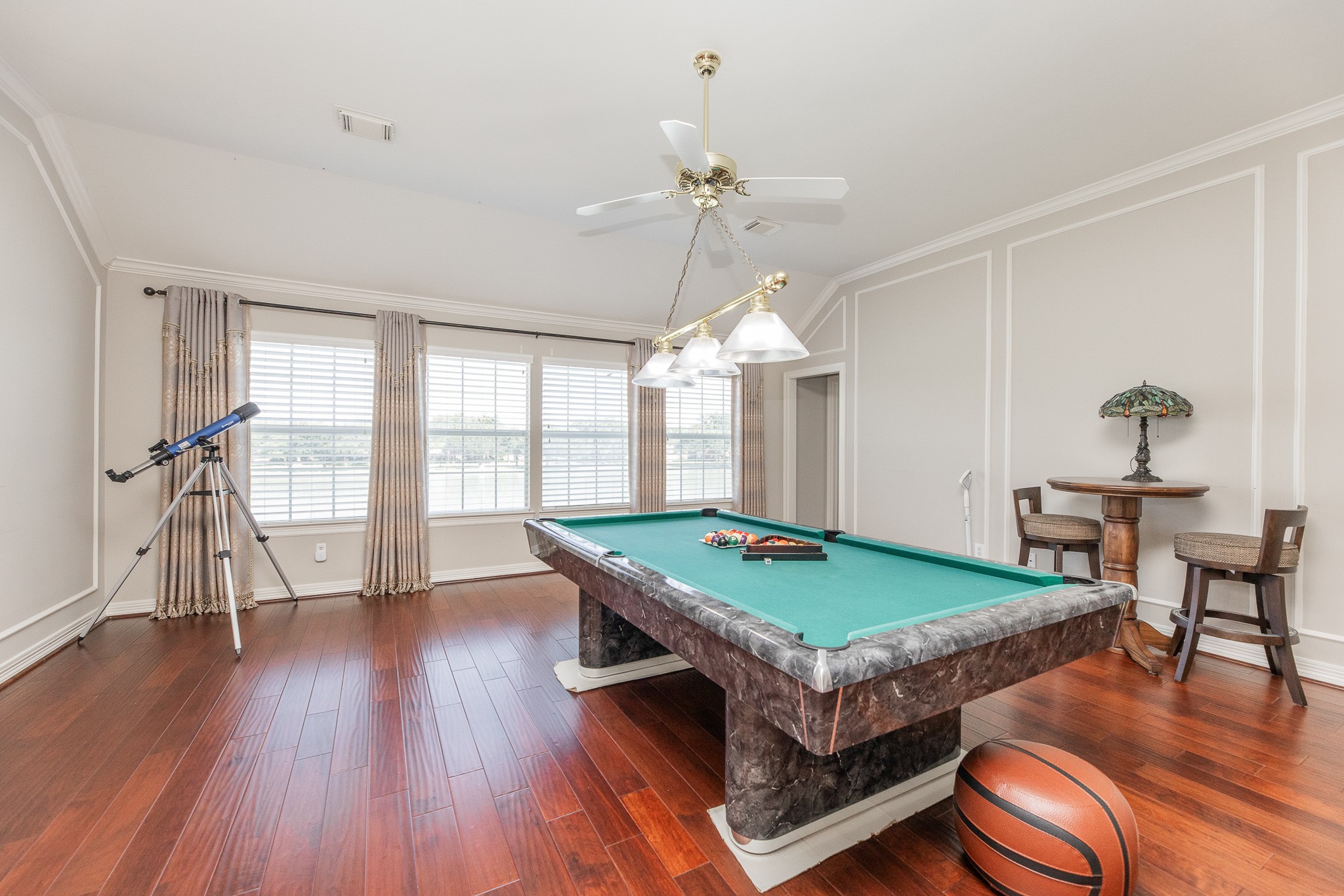 1907 Waterside Drive Property Photo 33