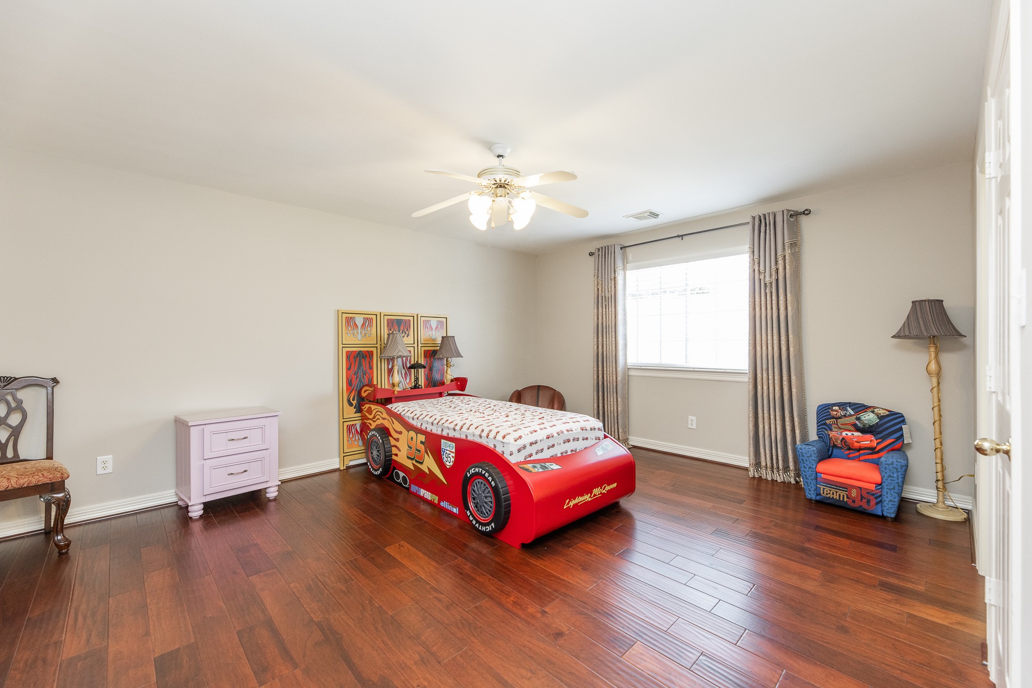 1907 Waterside Drive Property Photo 42