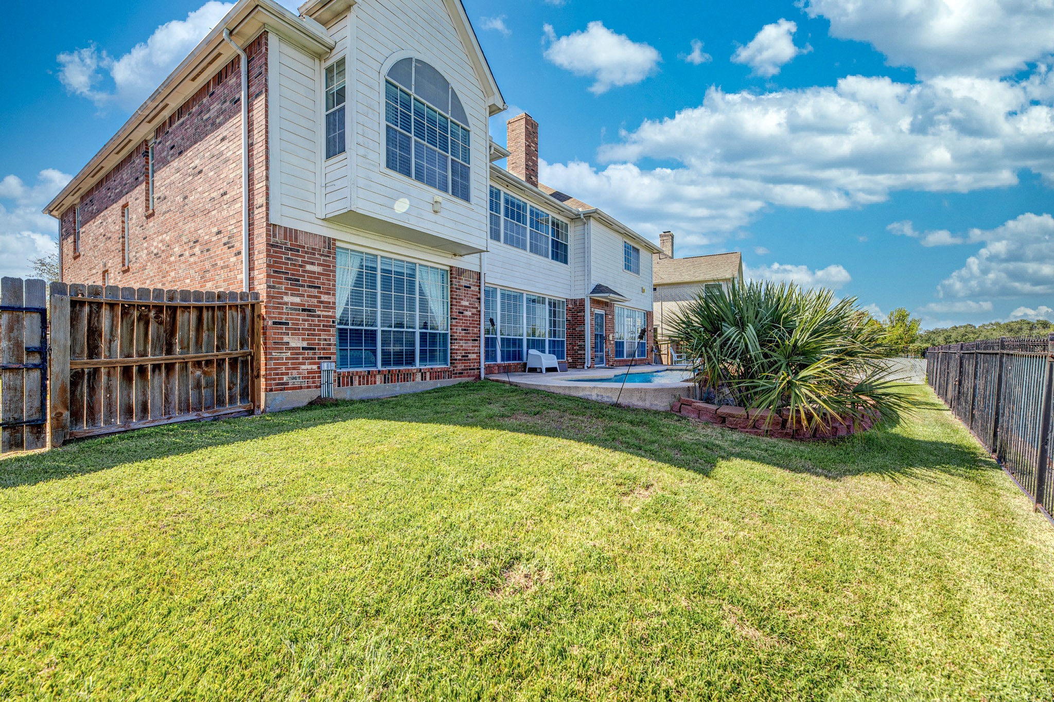 1907 Waterside Drive Property Photo 47