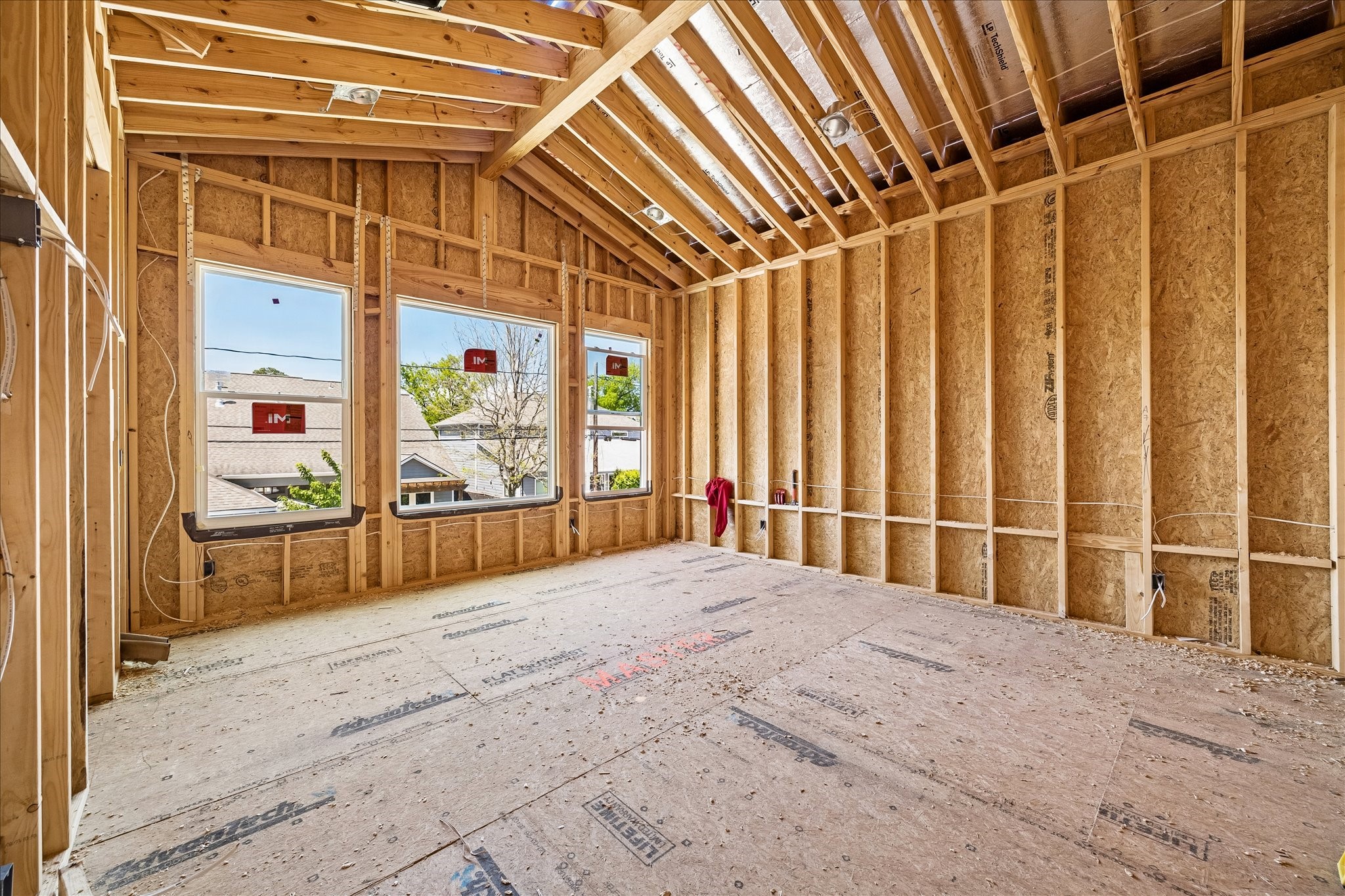 1510 Chantilly Lane Property Photo 14