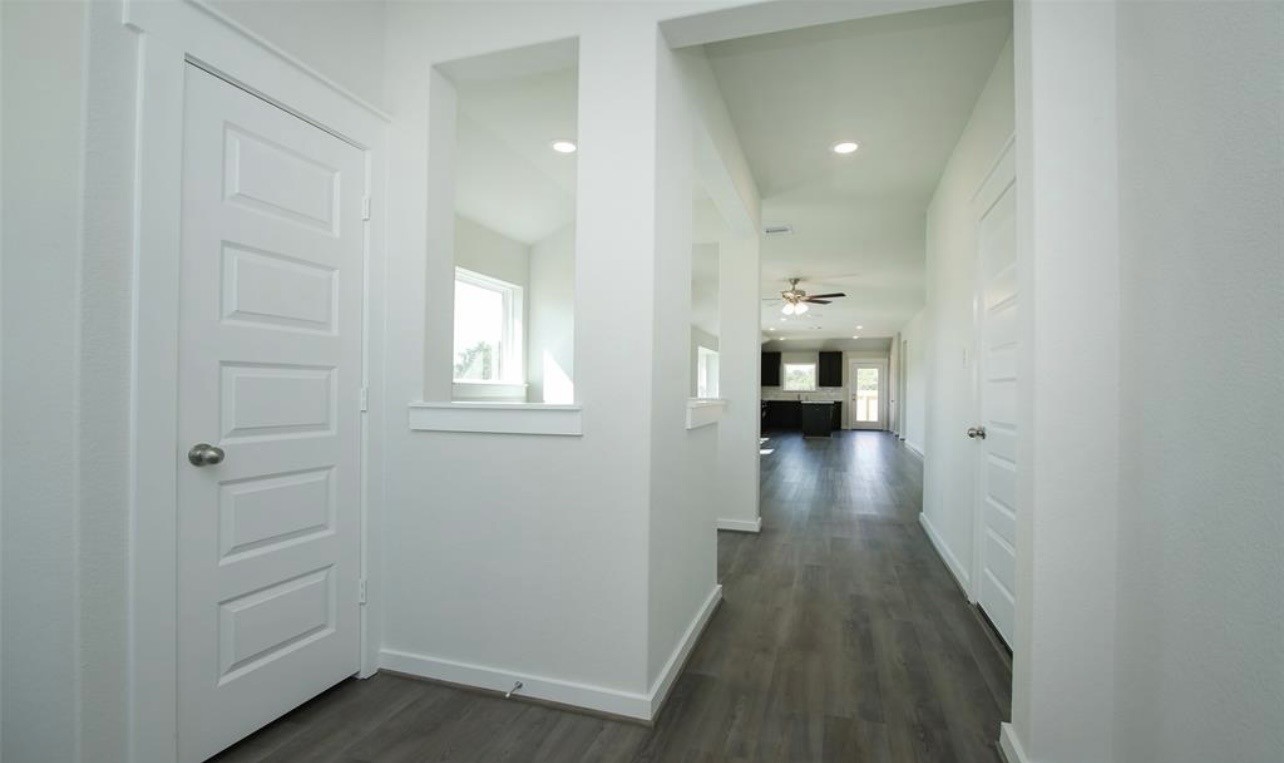 211 Lisa Marie Drive Property Photo 3