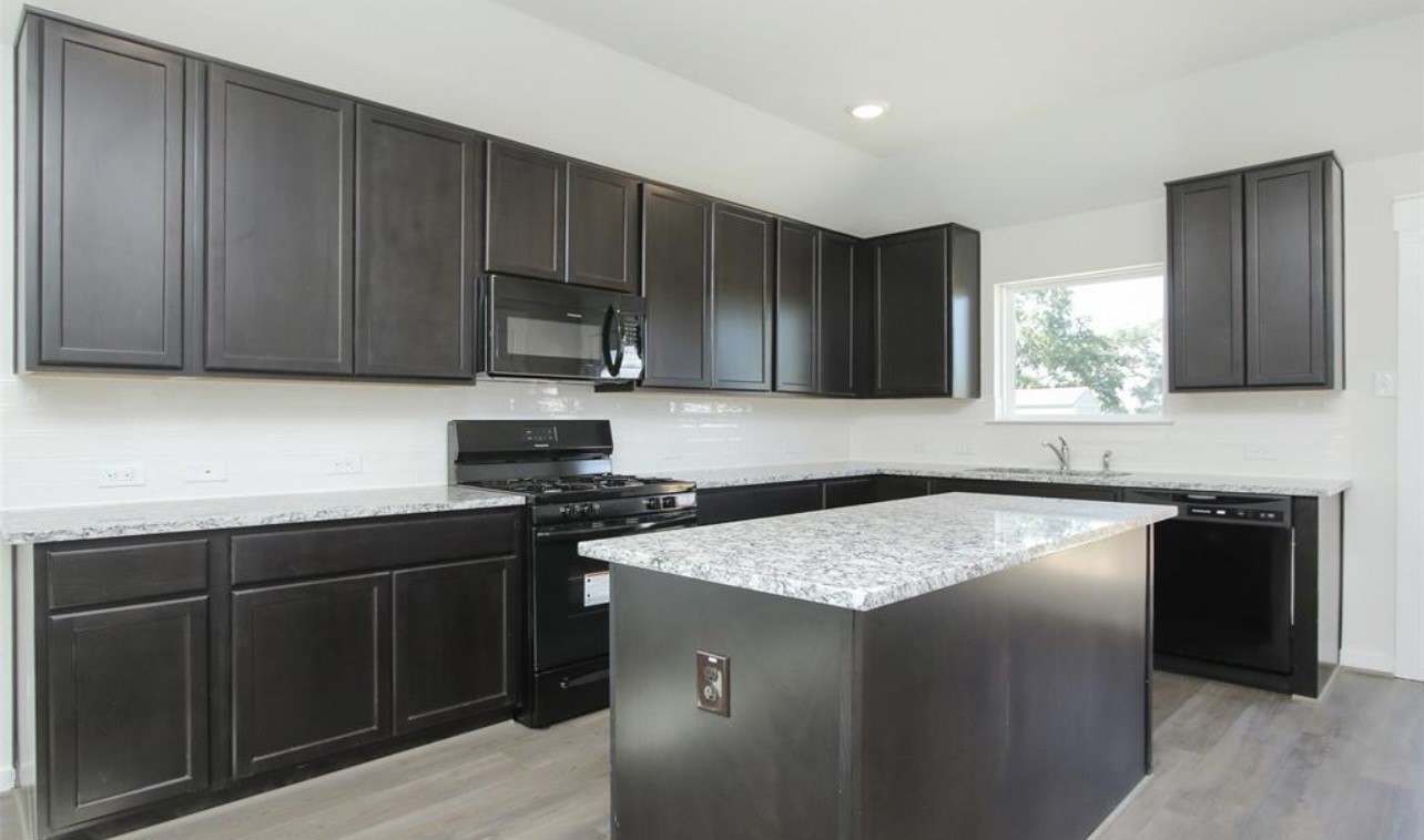 211 Lisa Marie Drive Property Photo 10