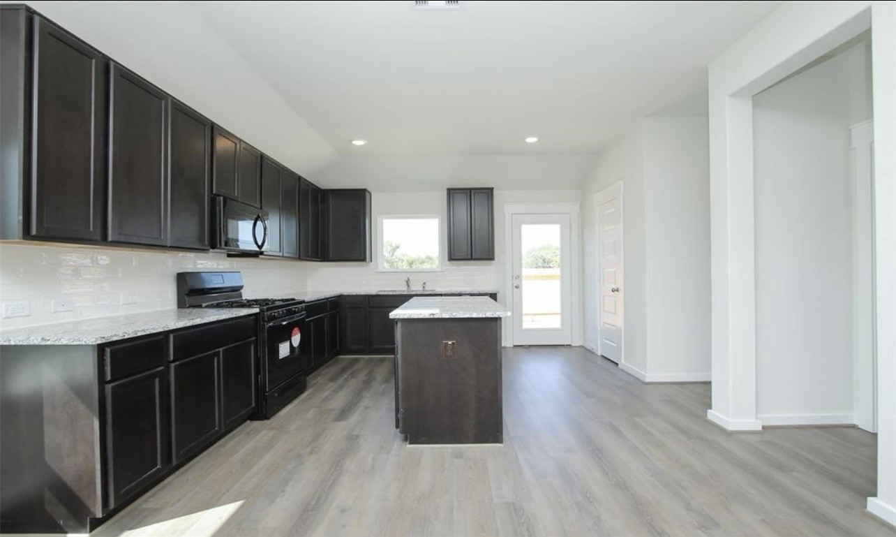 211 Lisa Marie Drive Property Photo 12