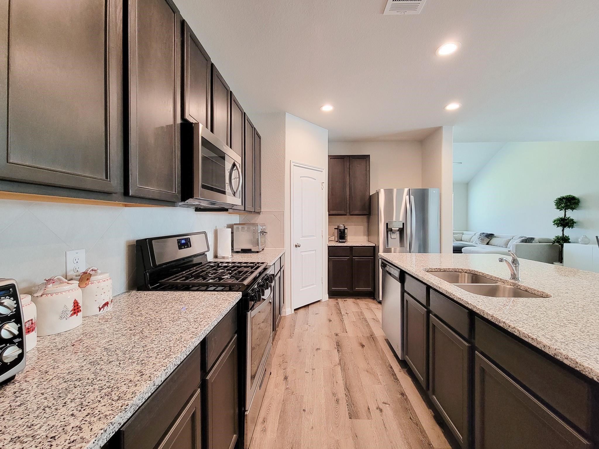 24822 Adami Veduta Court Property Photo 12