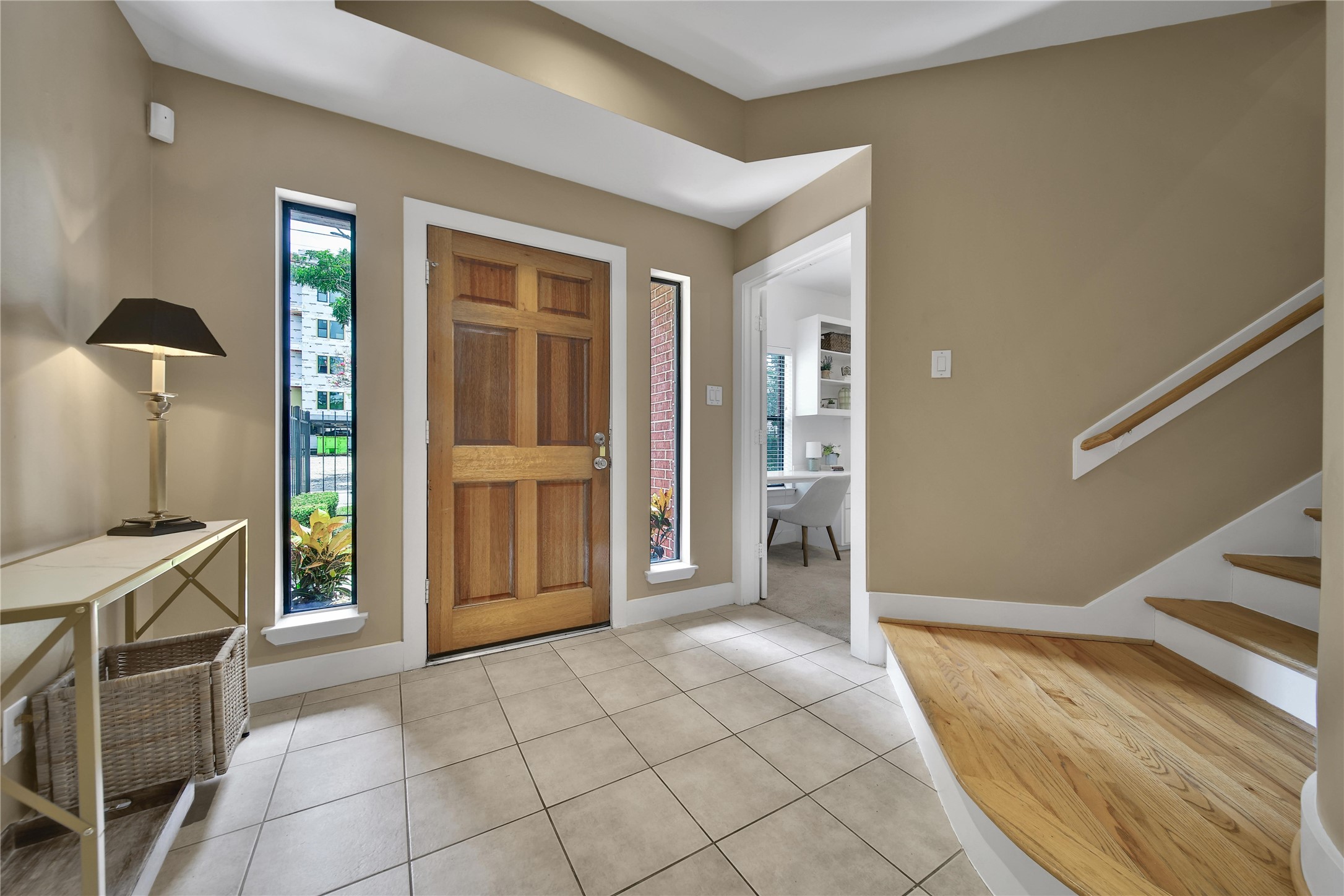 5022 Darling Street Property Photo 6
