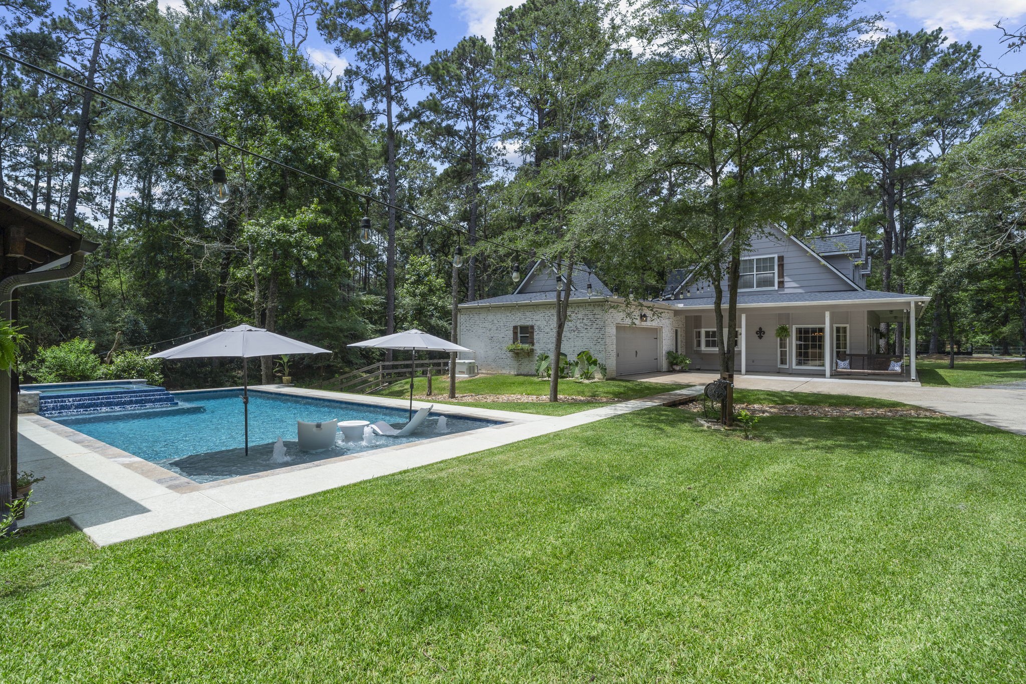 19610 Timber Ridge Drive Property Photo 40