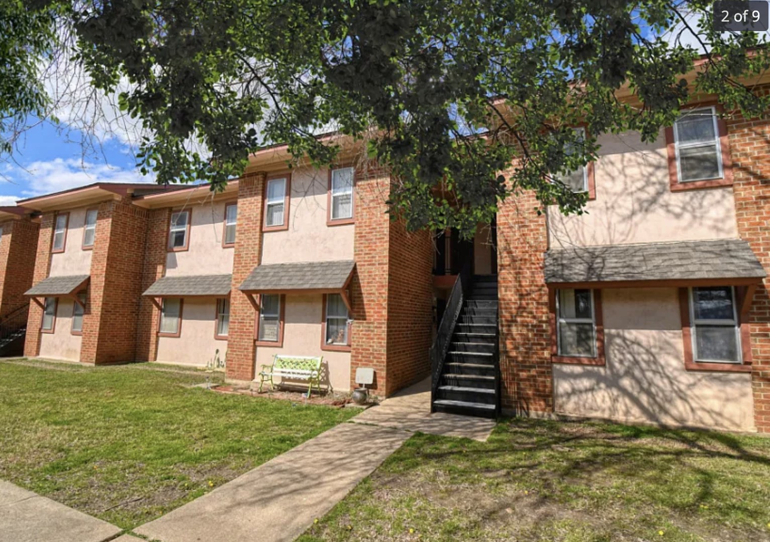 1100 W Austin St Property Photo 1
