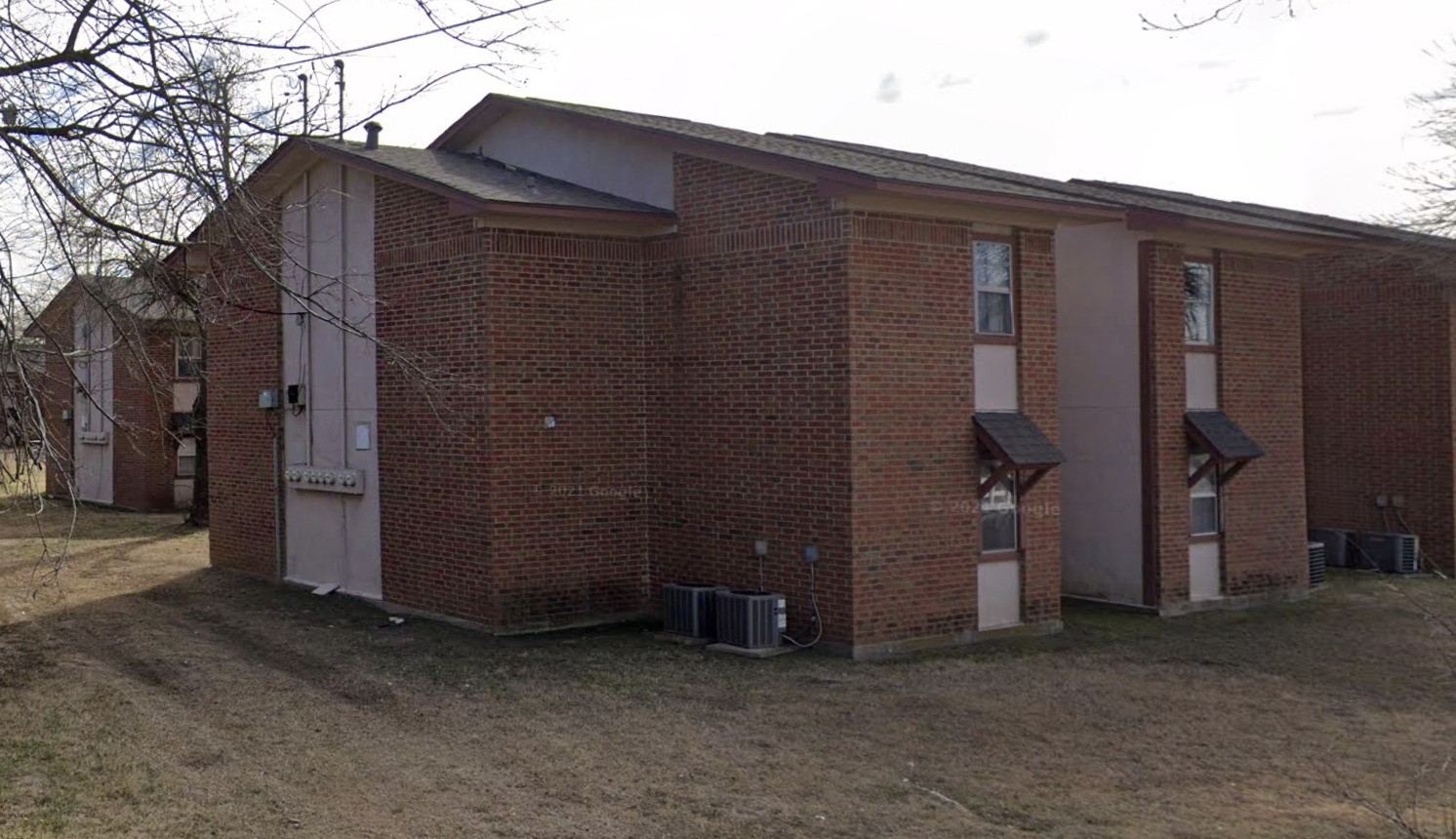 1100 W Austin St Property Photo 4