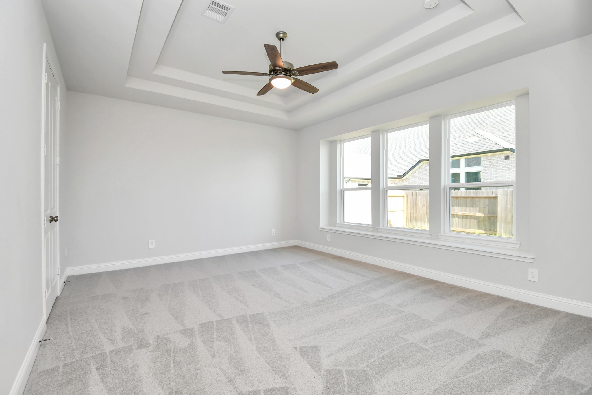 20922 Whirlaway Green Circle Property Photo 5