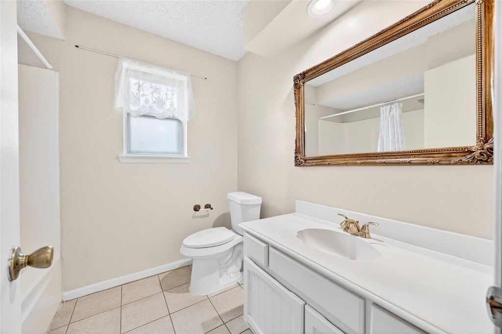 11103 Bellerive Drive Property Photo 21