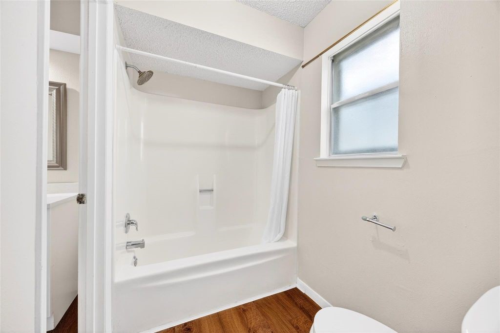 11103 Bellerive Drive Property Photo 30