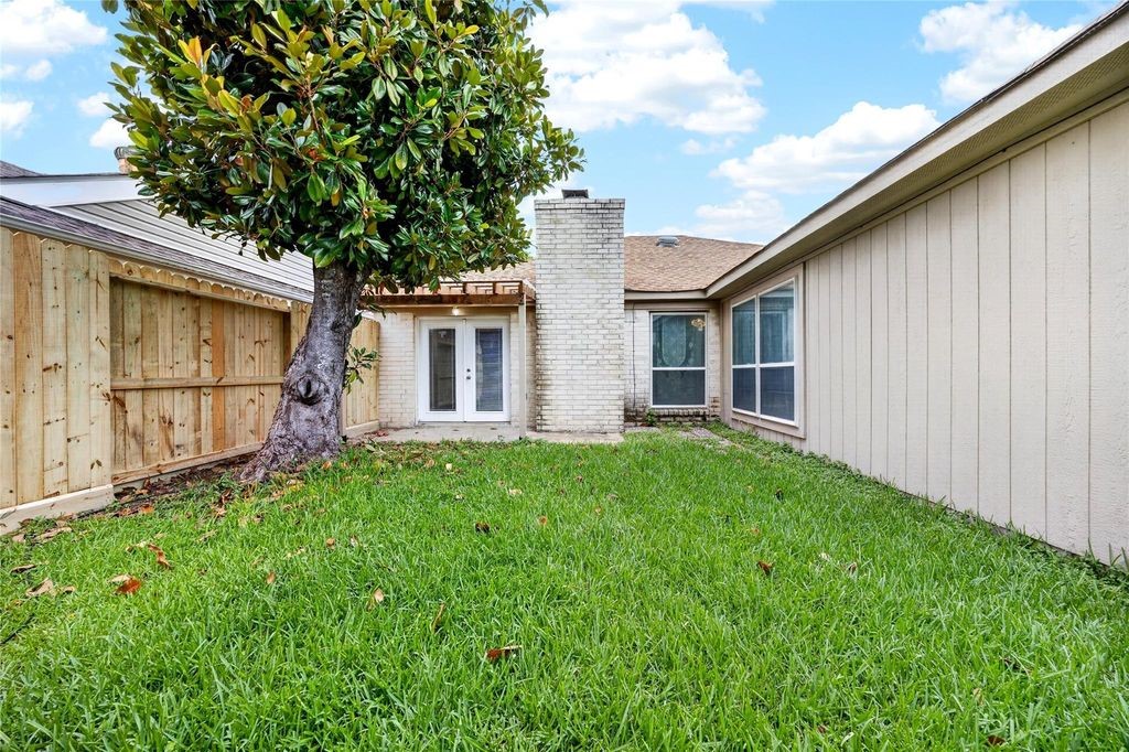 11103 Bellerive Drive Property Photo 34