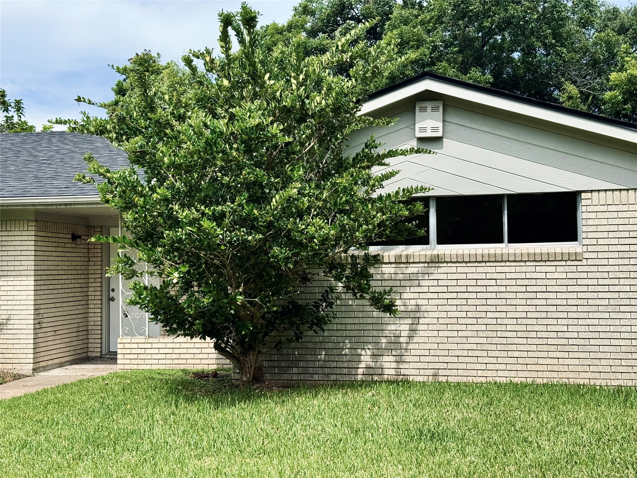 7 Richards Courts Property Photo 3