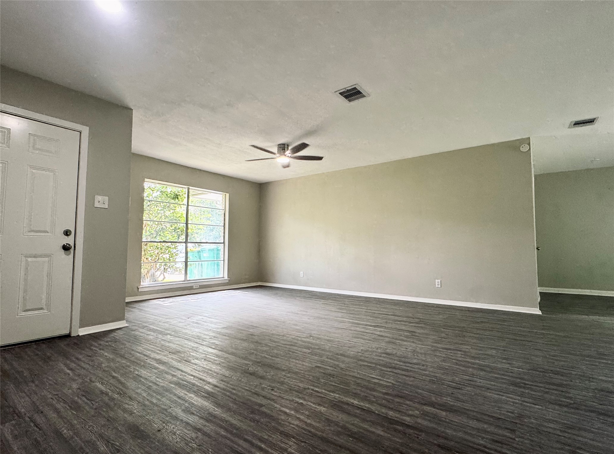 7 Richards Courts Property Photo 11