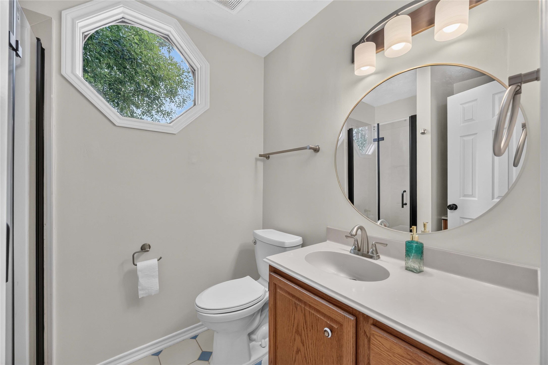 27 Shining Lakes Place Property Photo 25