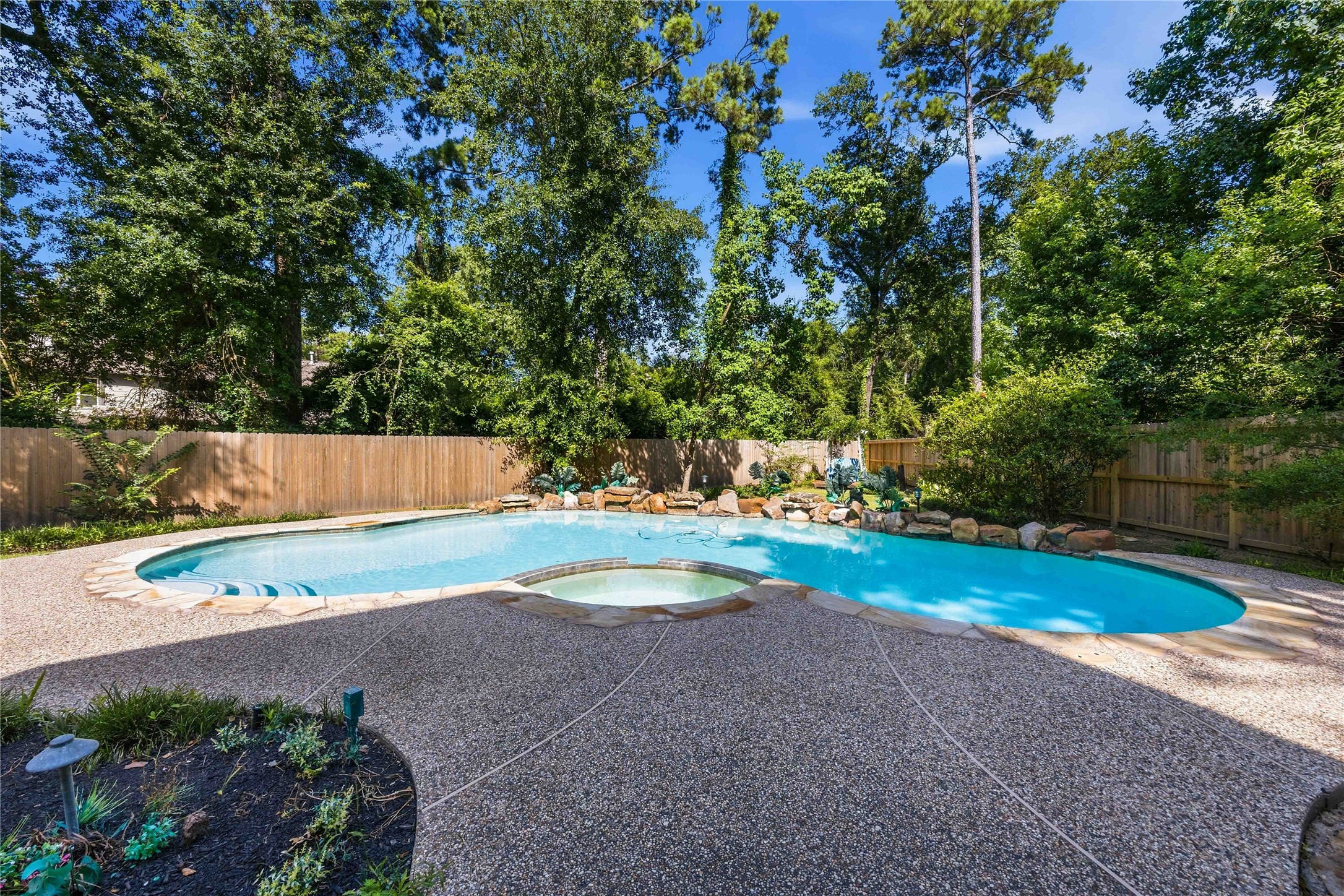27 Shining Lakes Place Property Photo 28