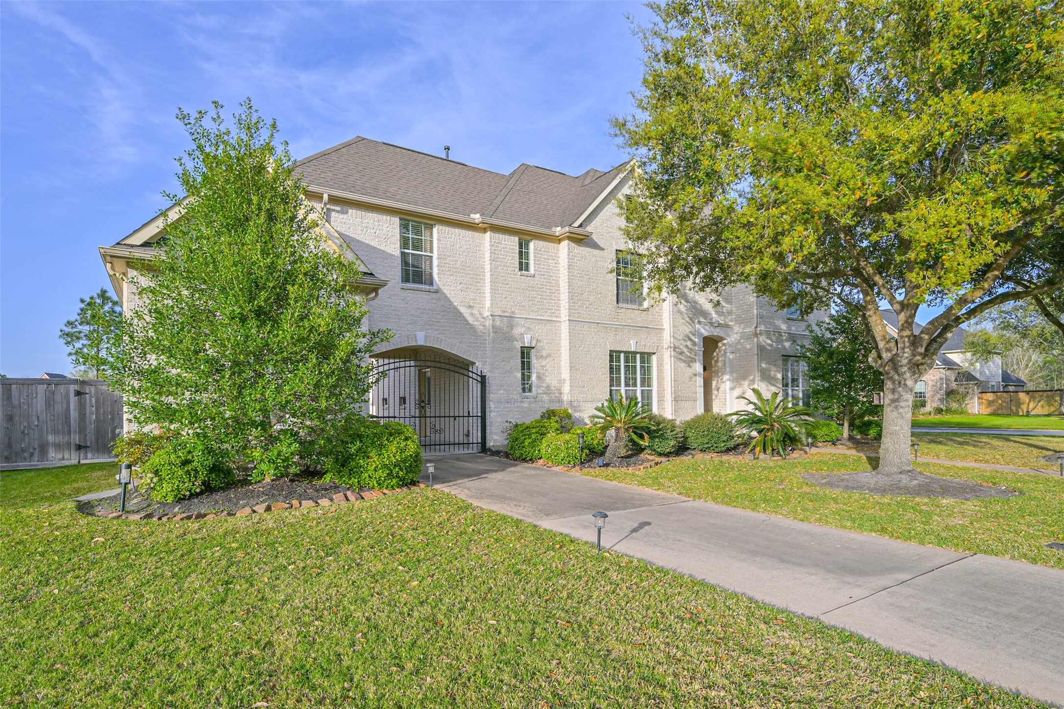 1423 Blakely Grove Lane Property Photo