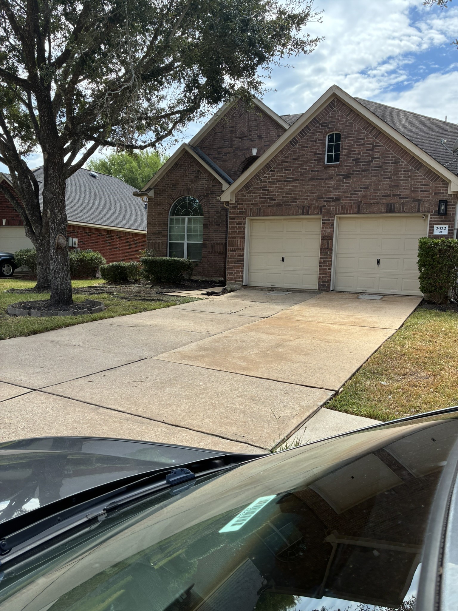 2922 LAUREL BROOK LN Property Photo 1