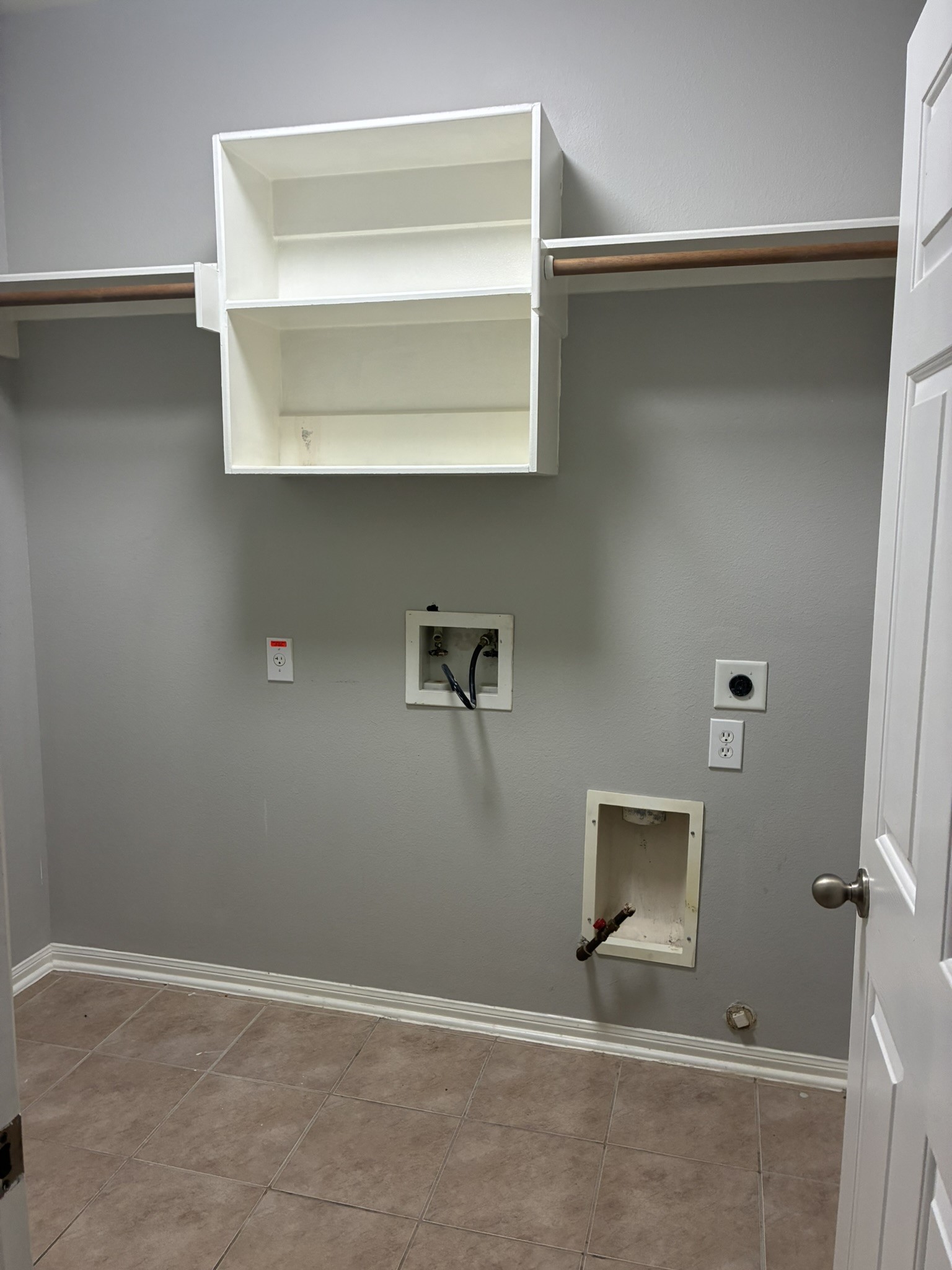 2922 Laurel Brook Ln Property Photo 6