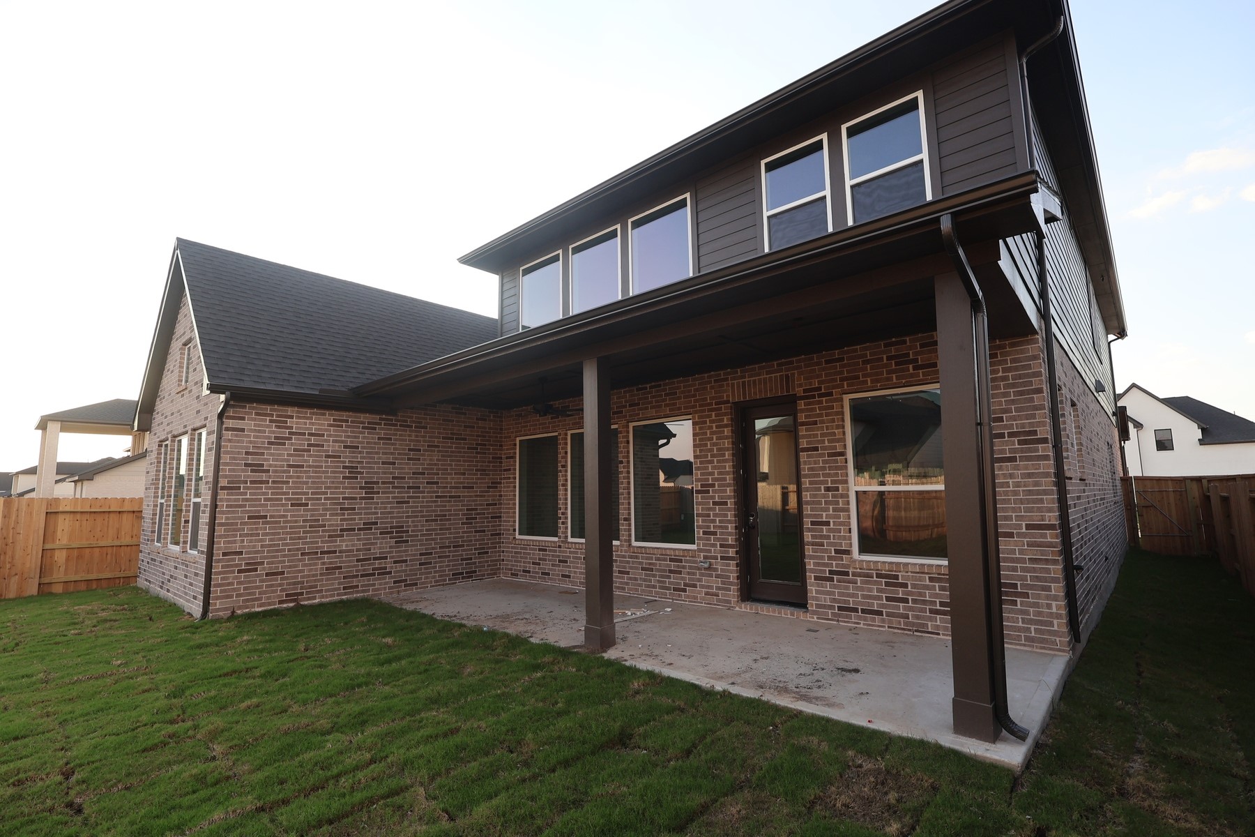 5011 Nesbit Path Property Photo 2